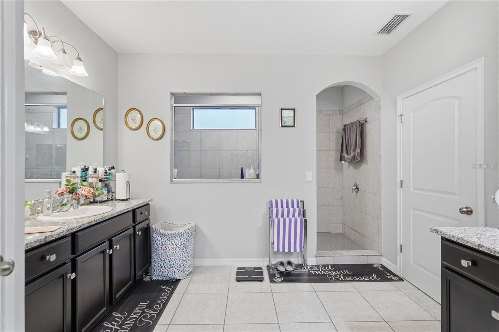 Image 26 of 62 For 13338 Newport Shores Drive