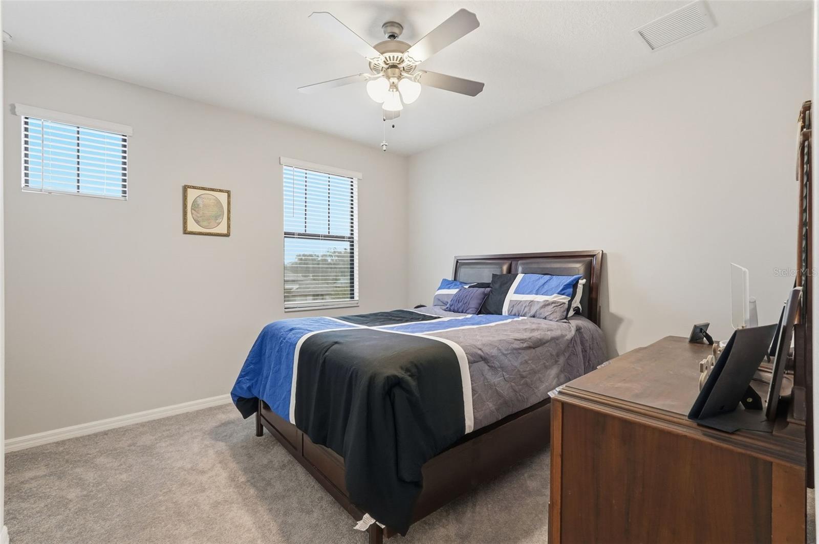 Image 34 of 62 For 13338 Newport Shores Drive