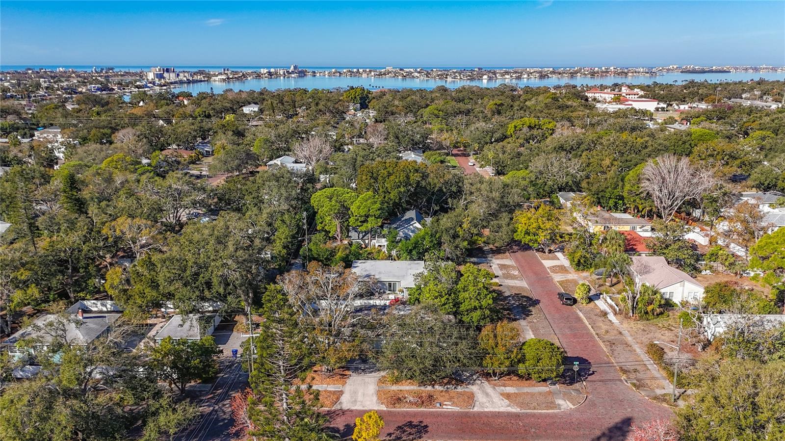 Image 50 of 72 For 424 72nd Street N