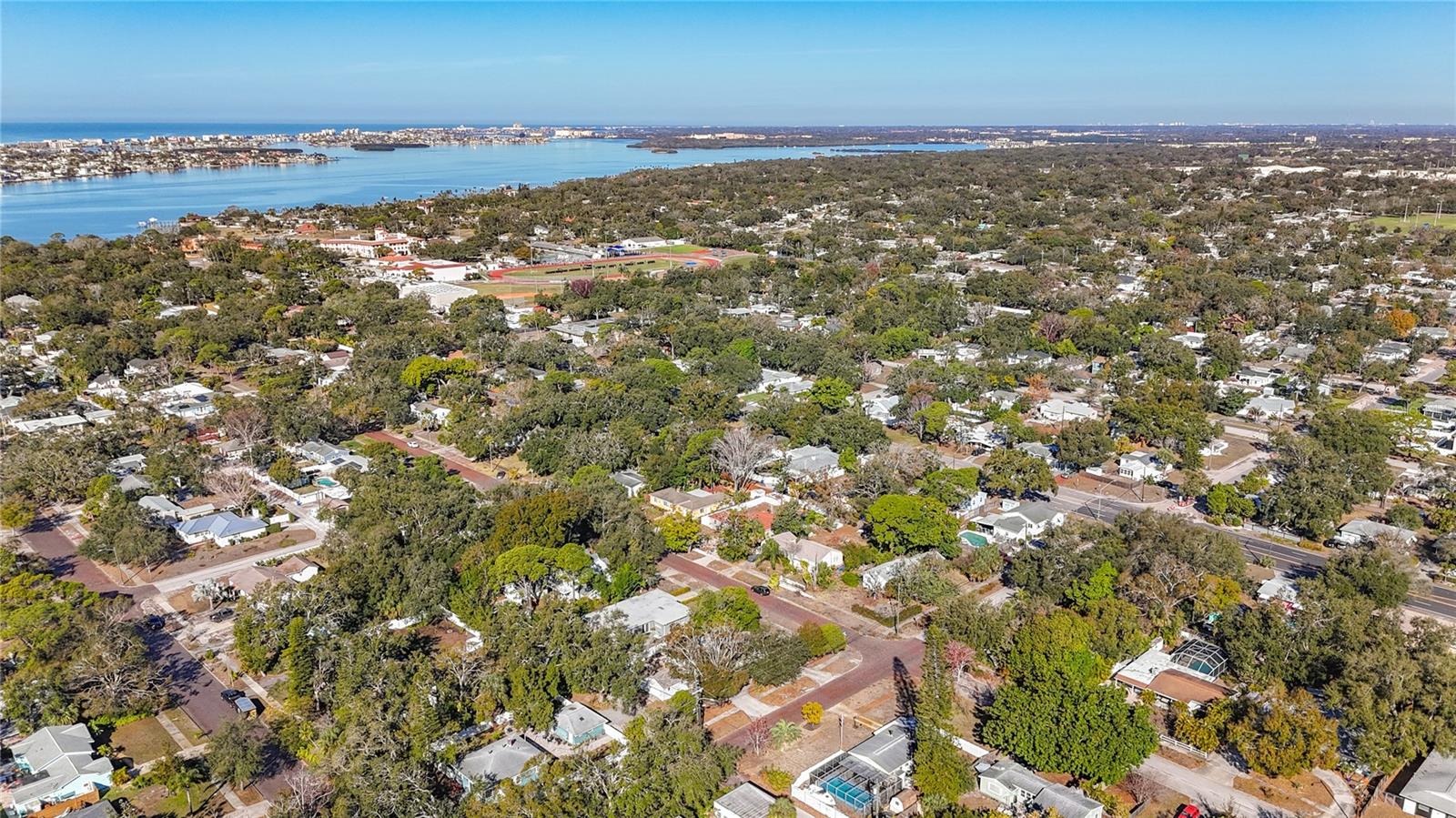 Image 51 of 72 For 424 72nd Street N