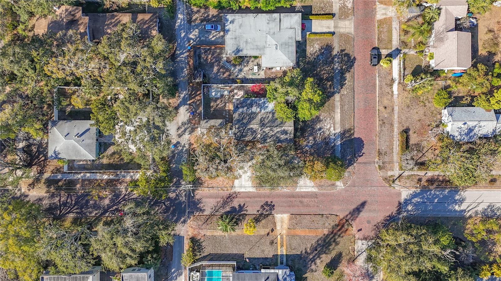 Image 65 of 72 For 424 72nd Street N