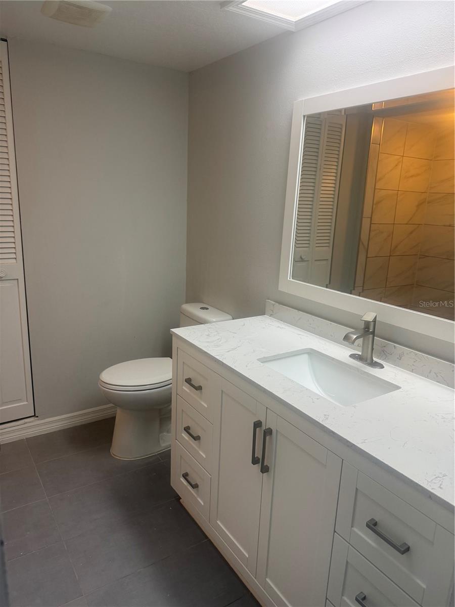 Image 15 of 21 For 8320 Sanden Drive