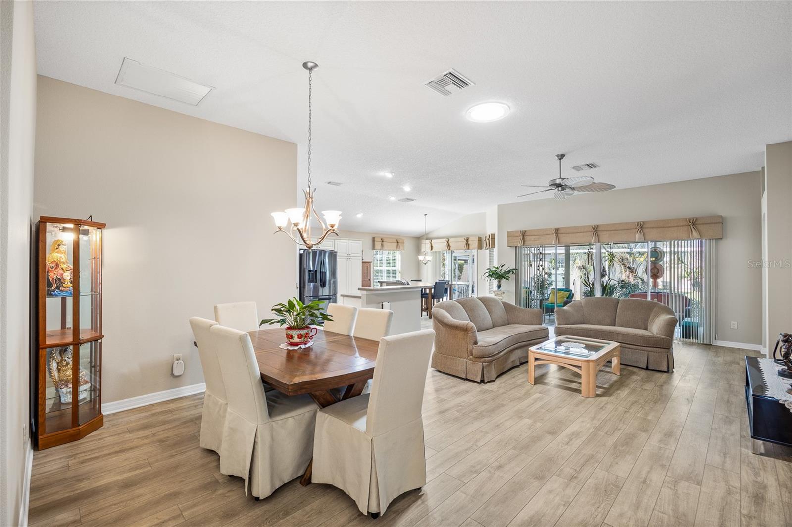 Image 8 of 37 For 3258 Sylewood Avenue