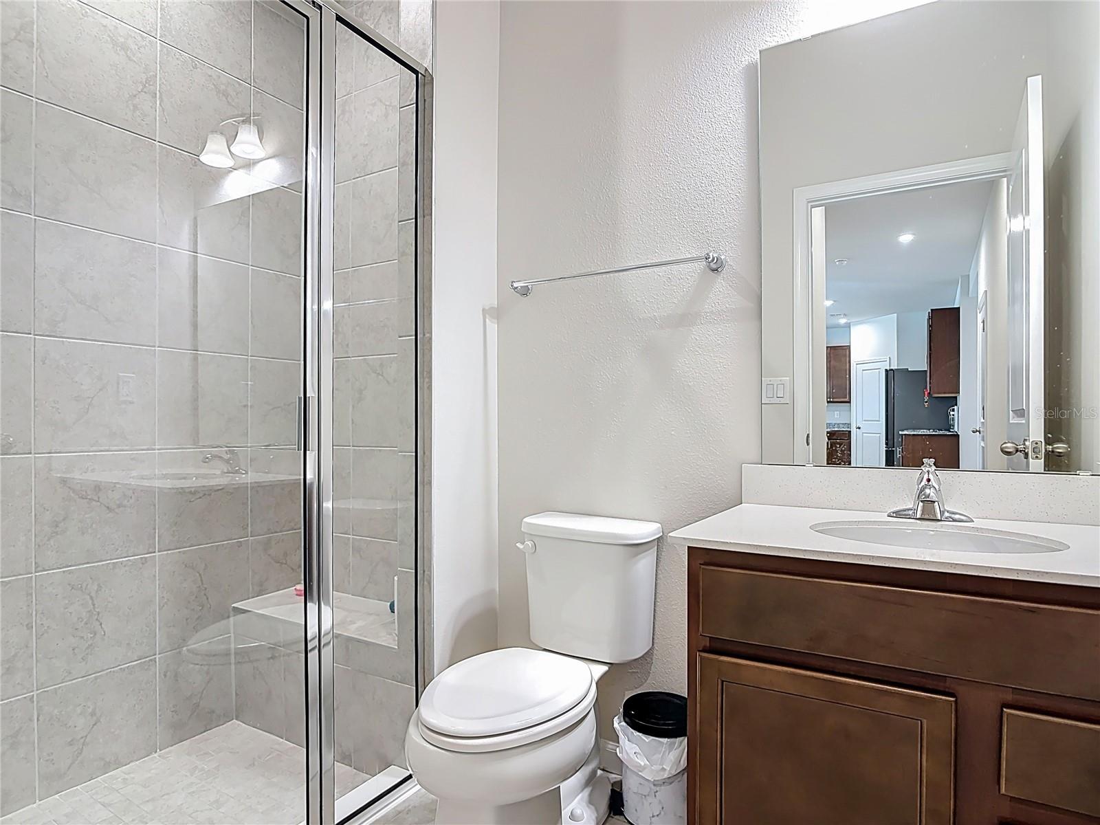 Image 21 of 51 For 121 Eagle Harbor Way Way