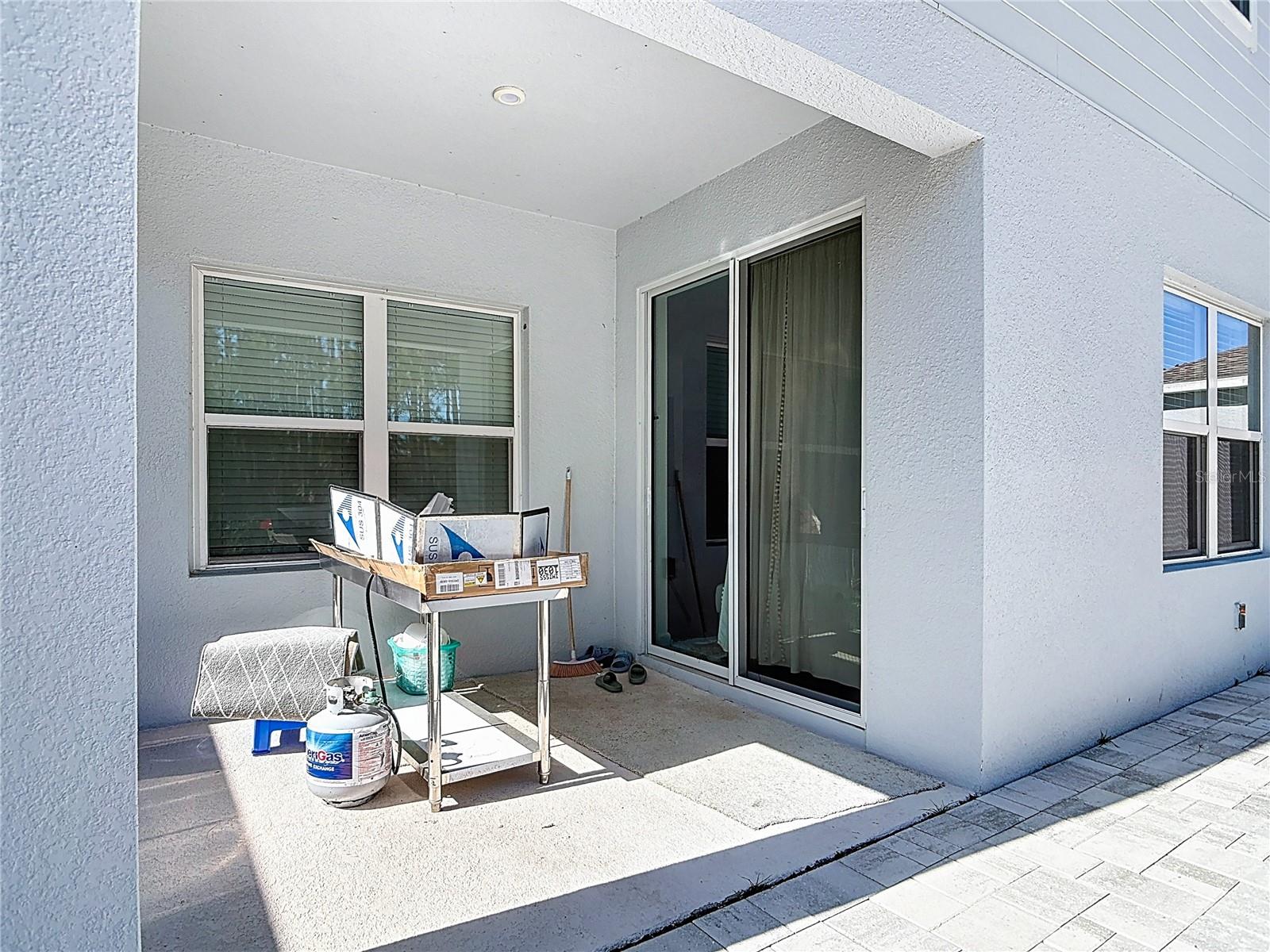 Image 38 of 51 For 121 Eagle Harbor Way Way