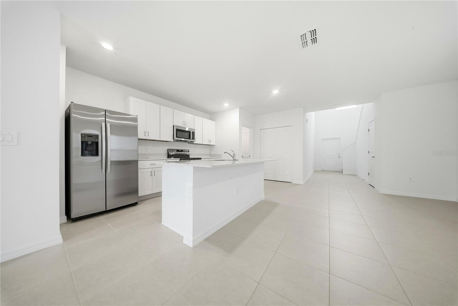 Image 3 of 17 For 5739 Purple Finch Avenue