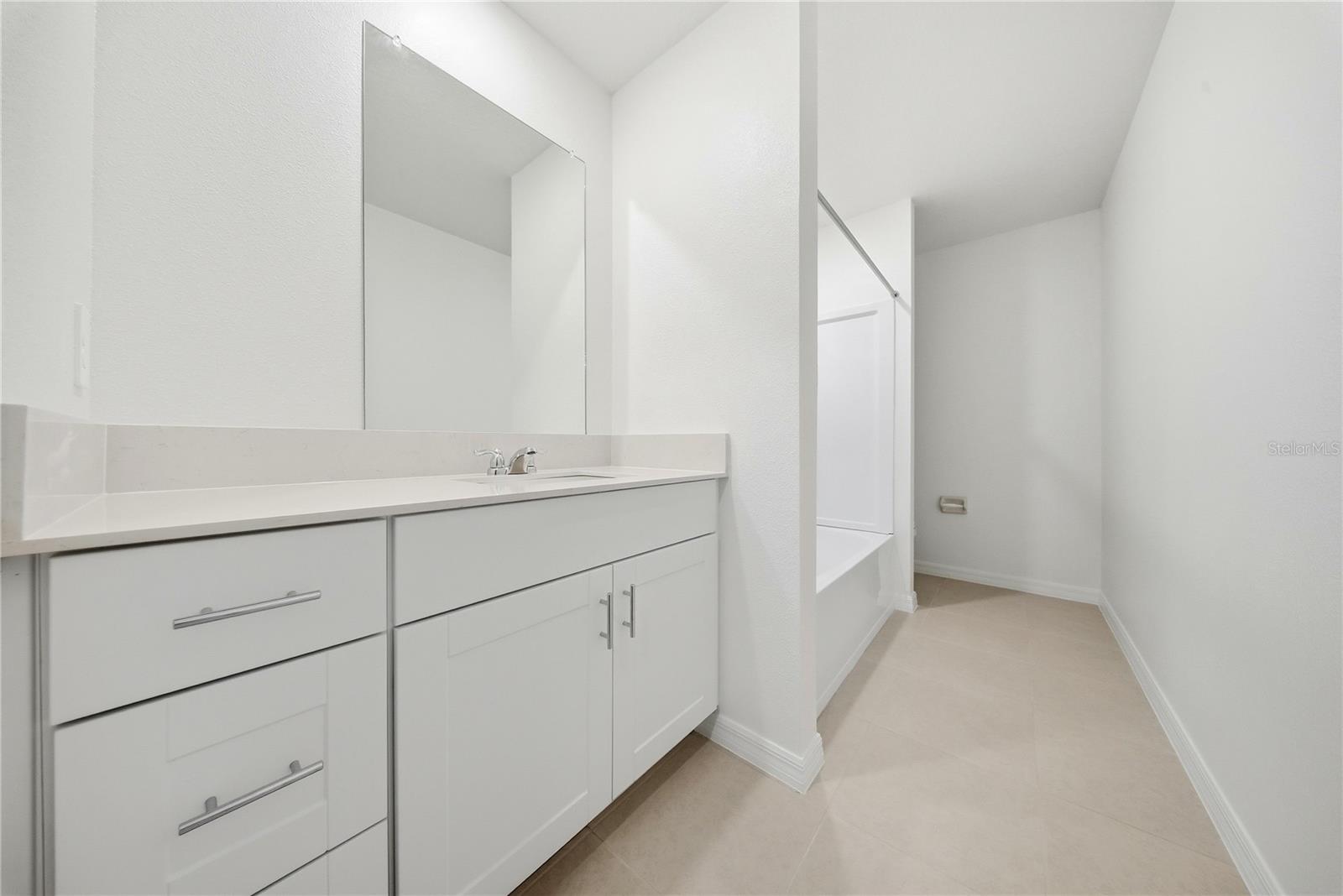 Image 6 of 17 For 5739 Purple Finch Avenue