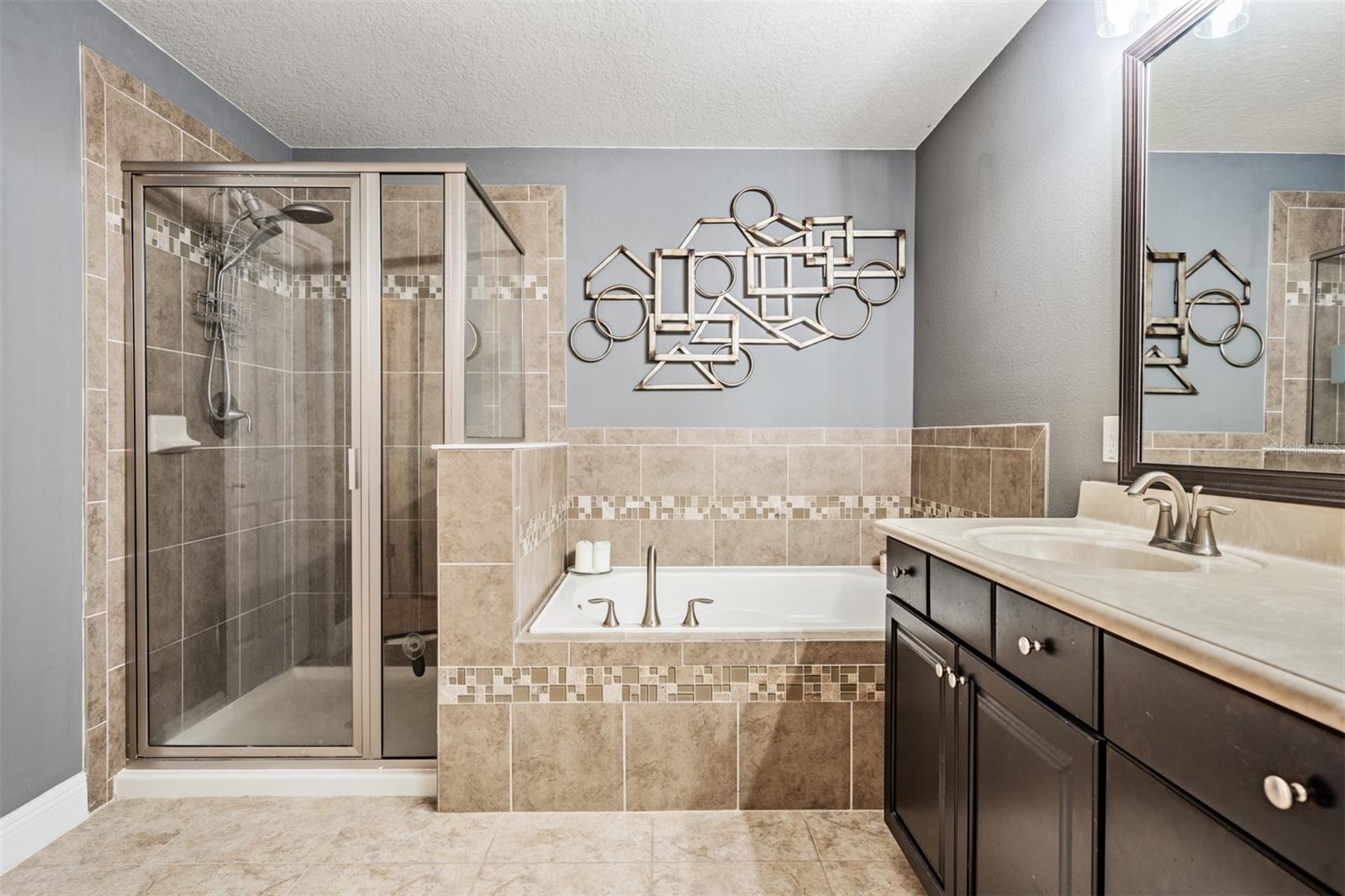 Listing photo id 28 for 19230 Pepper Grass Drive