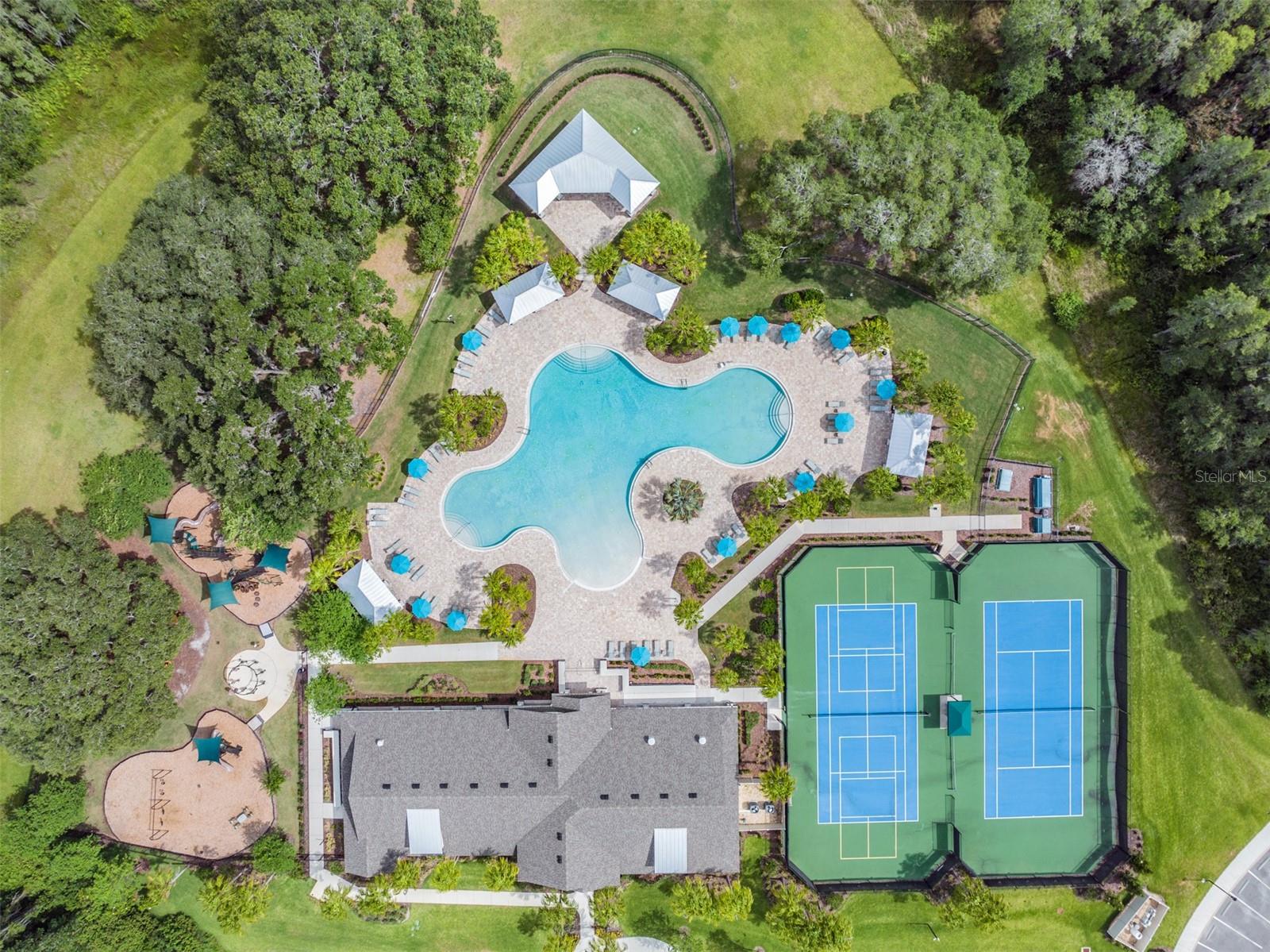 Listing photo id 47 for 19230 Pepper Grass Drive