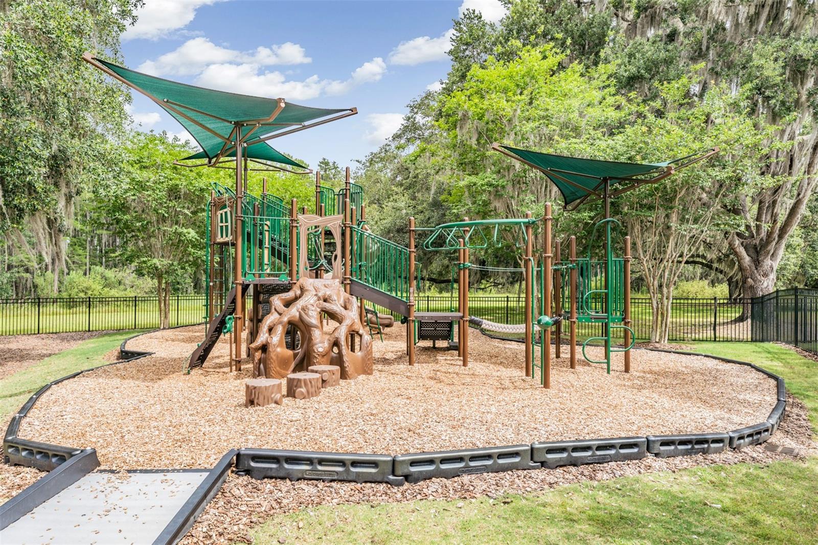 Listing photo id 55 for 19230 Pepper Grass Drive