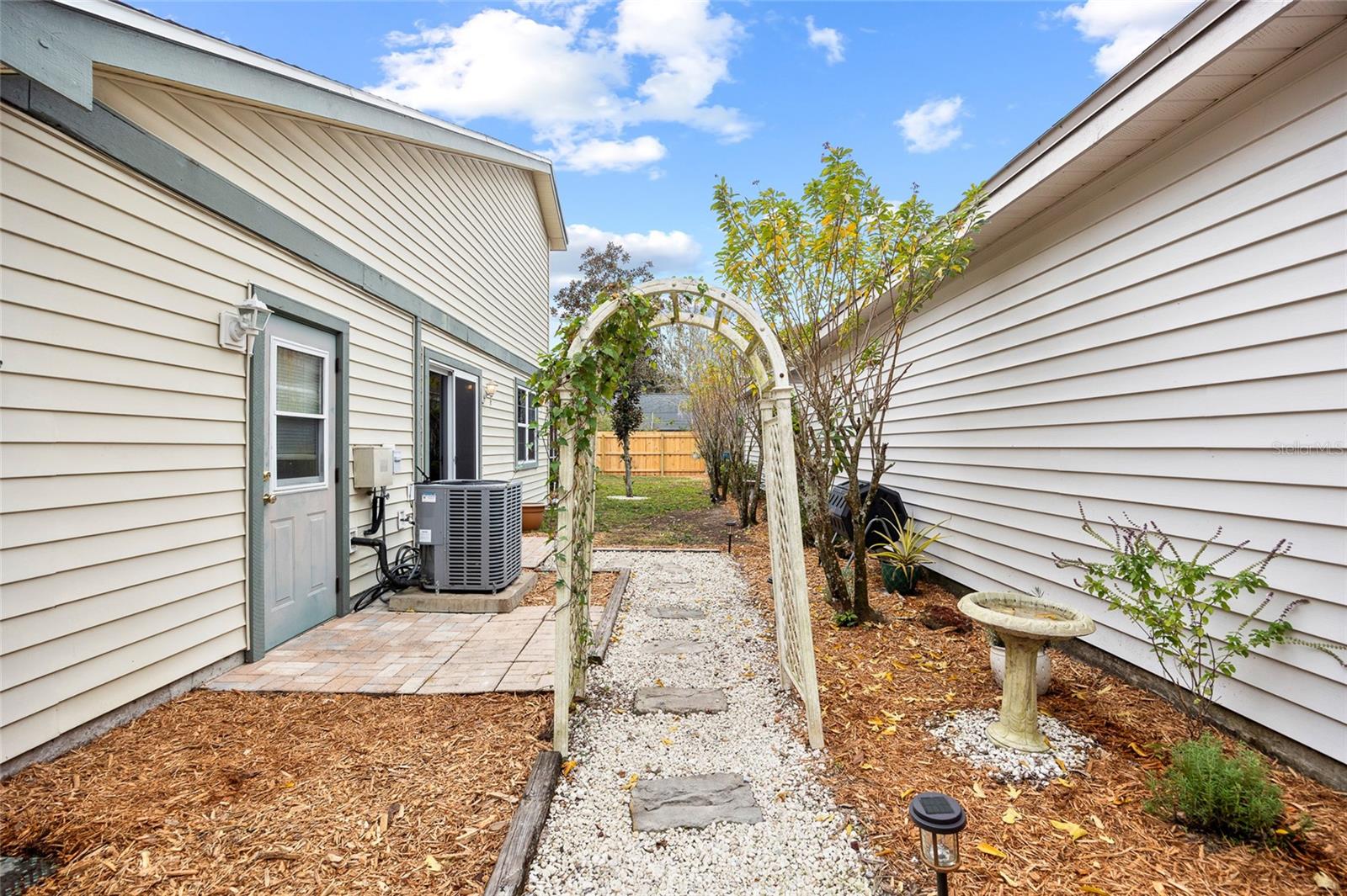 Image 39 of 47 For 3570 Deer Run S