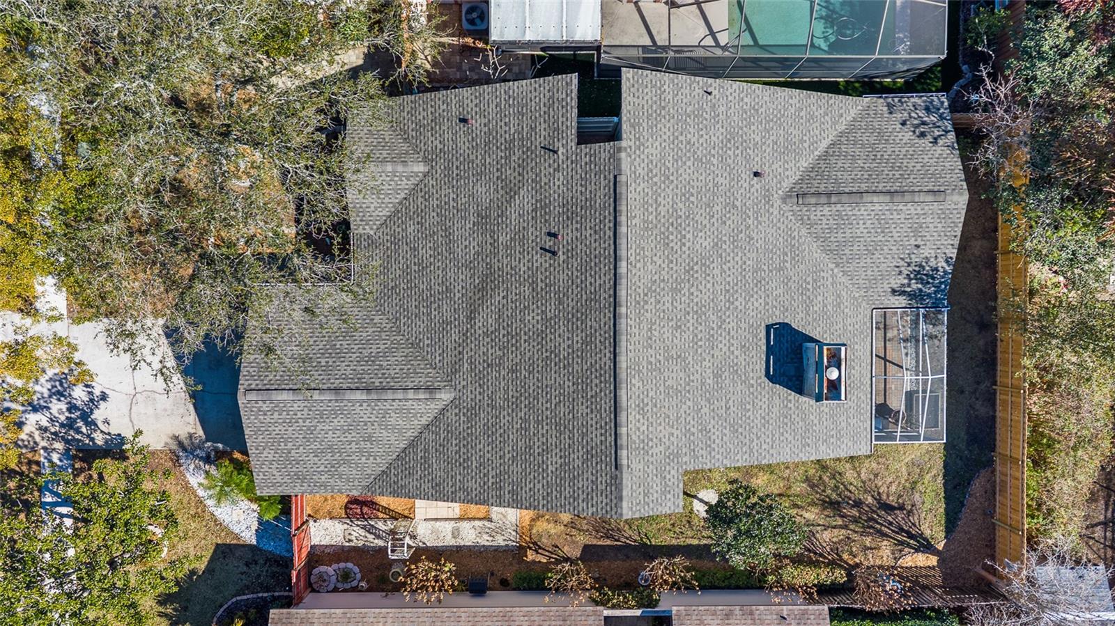 Image 4 of 47 For 3570 Deer Run S