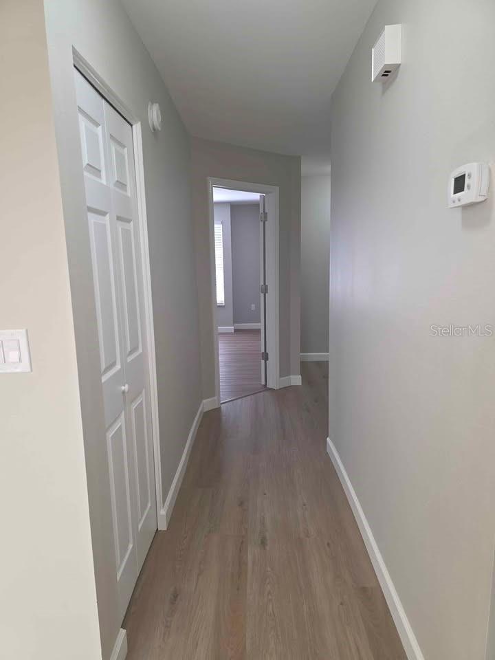 Image 11 of 31 For 11337 Versailles Lane