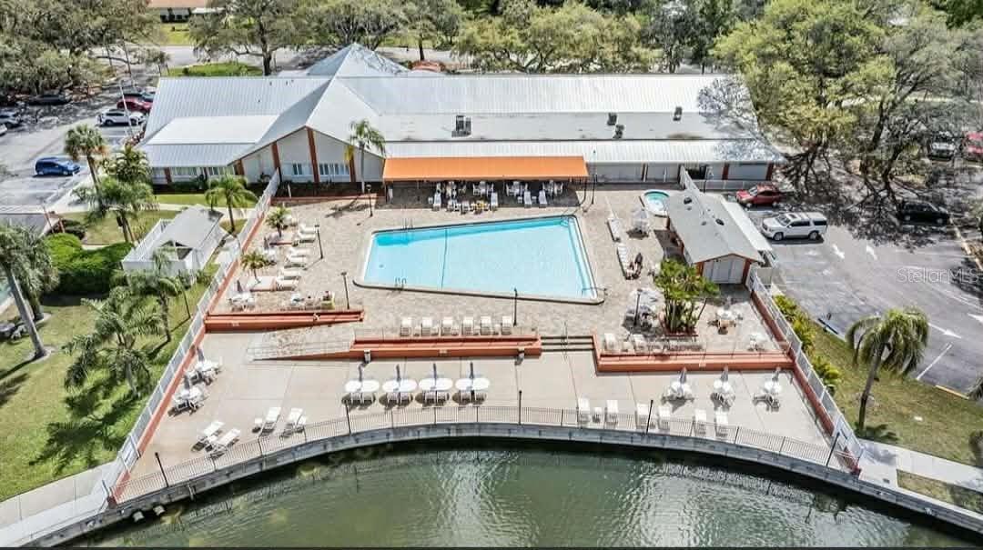 Image 31 of 31 For 11337 Versailles Lane