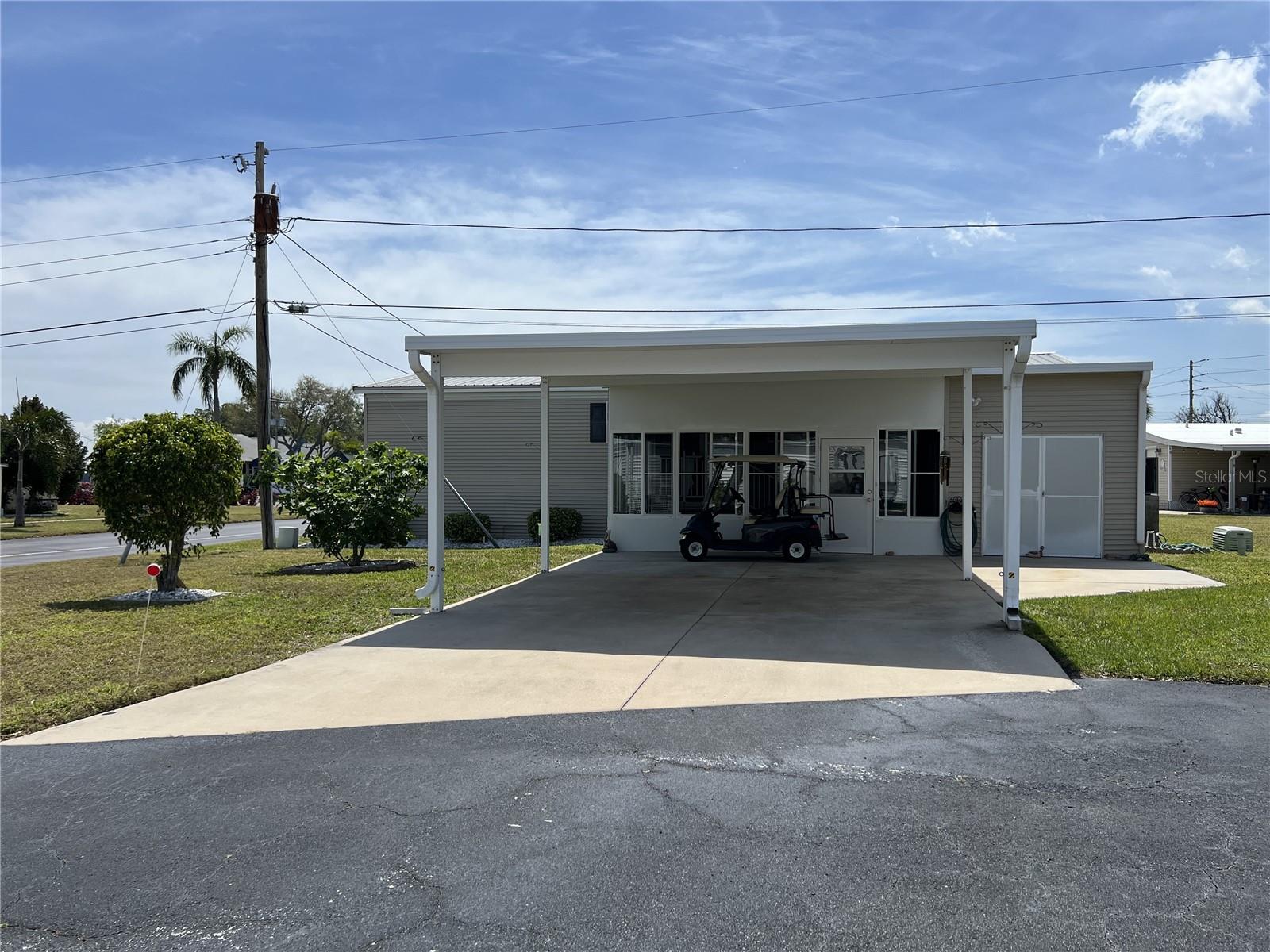 Image 5 of 35 For 7316 Americana Drive Ne 146