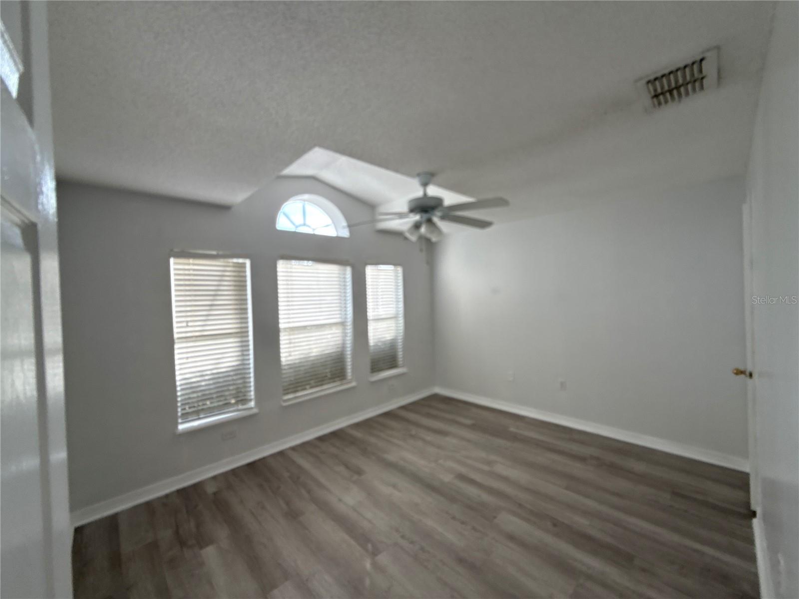 Image 15 of 26 For 10455 Fly Fishing Street