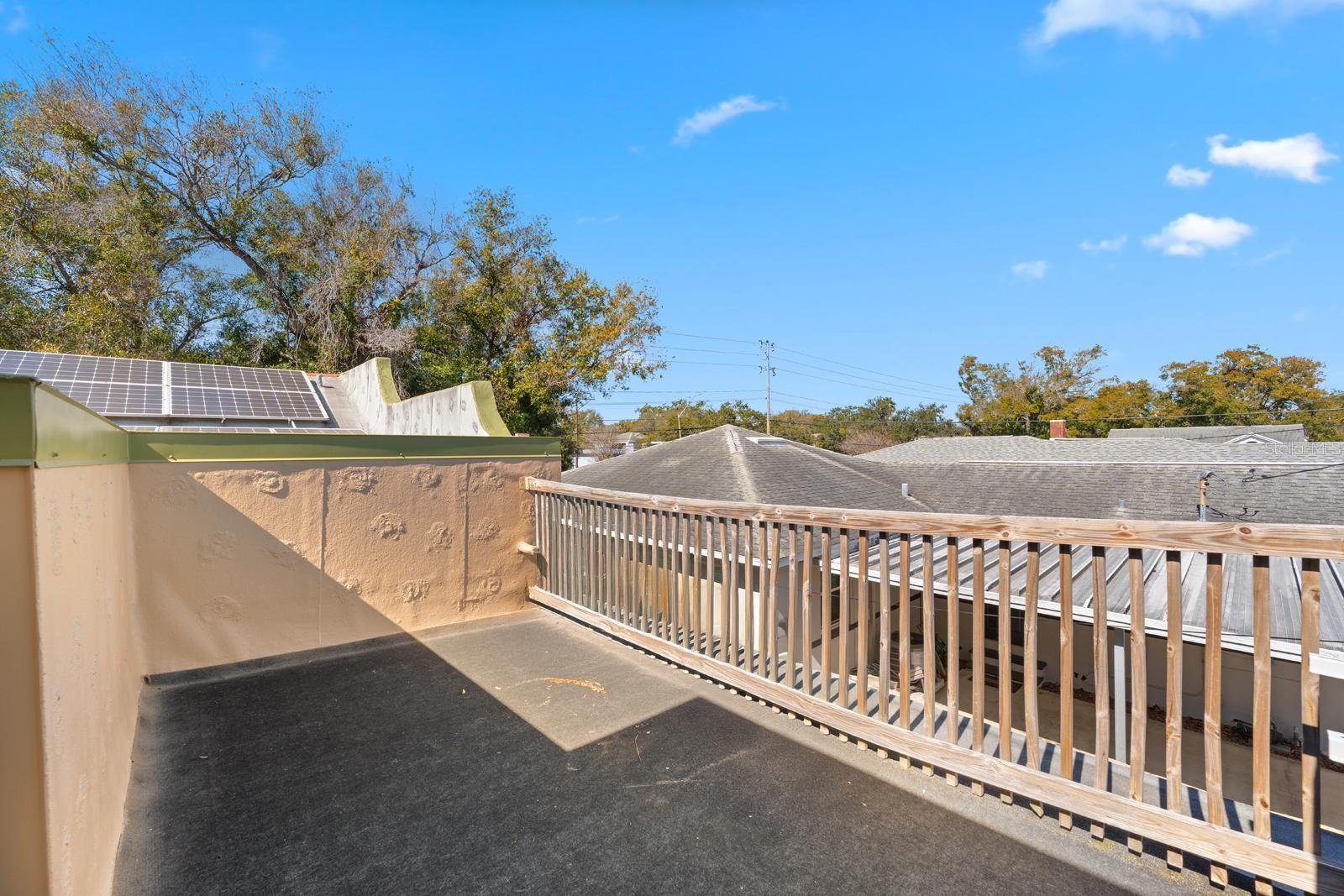 Image 31 of 39 For 2027 16th Street N