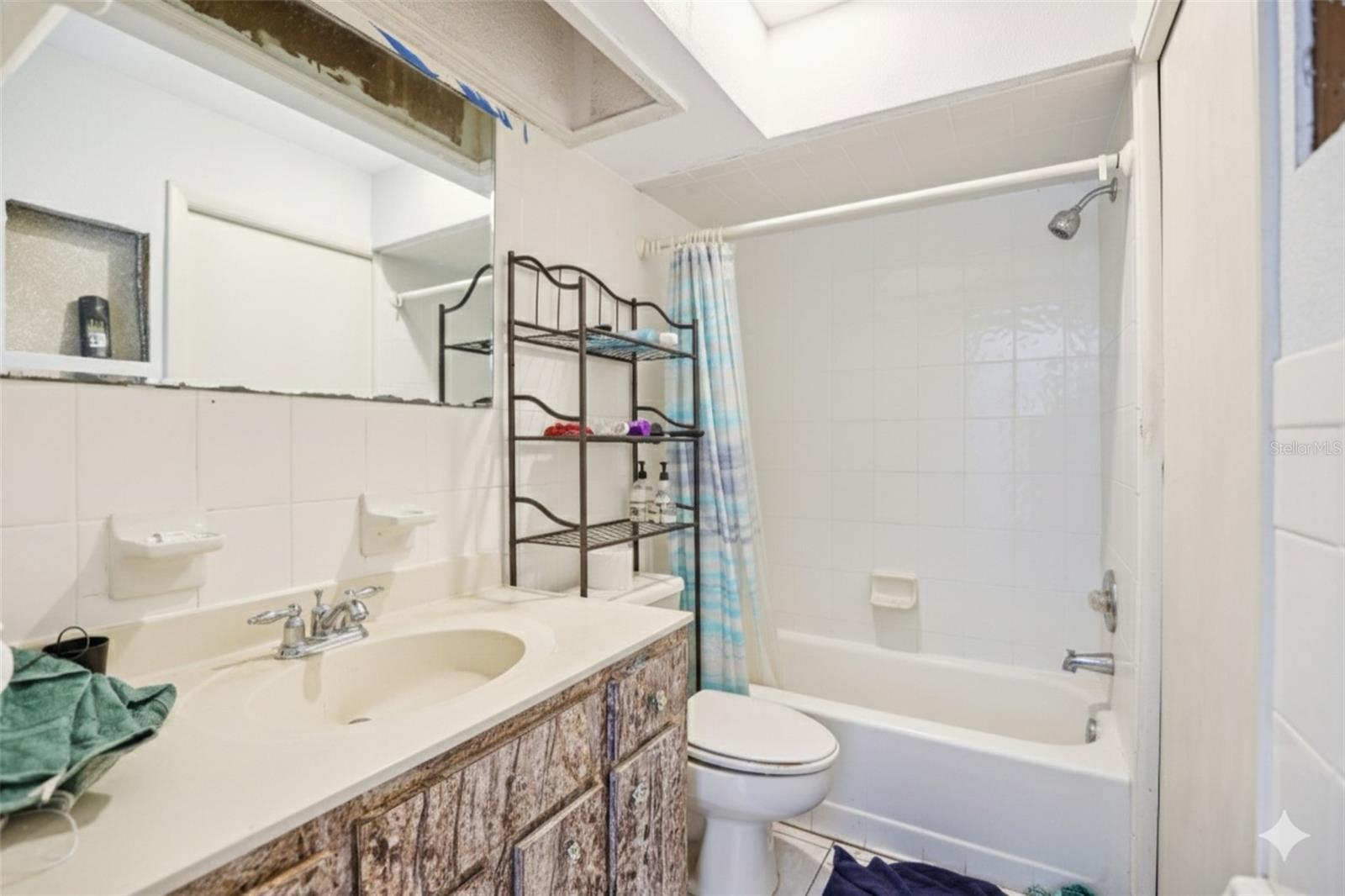 Image 17 of 32 For 5816 Van Buren Street