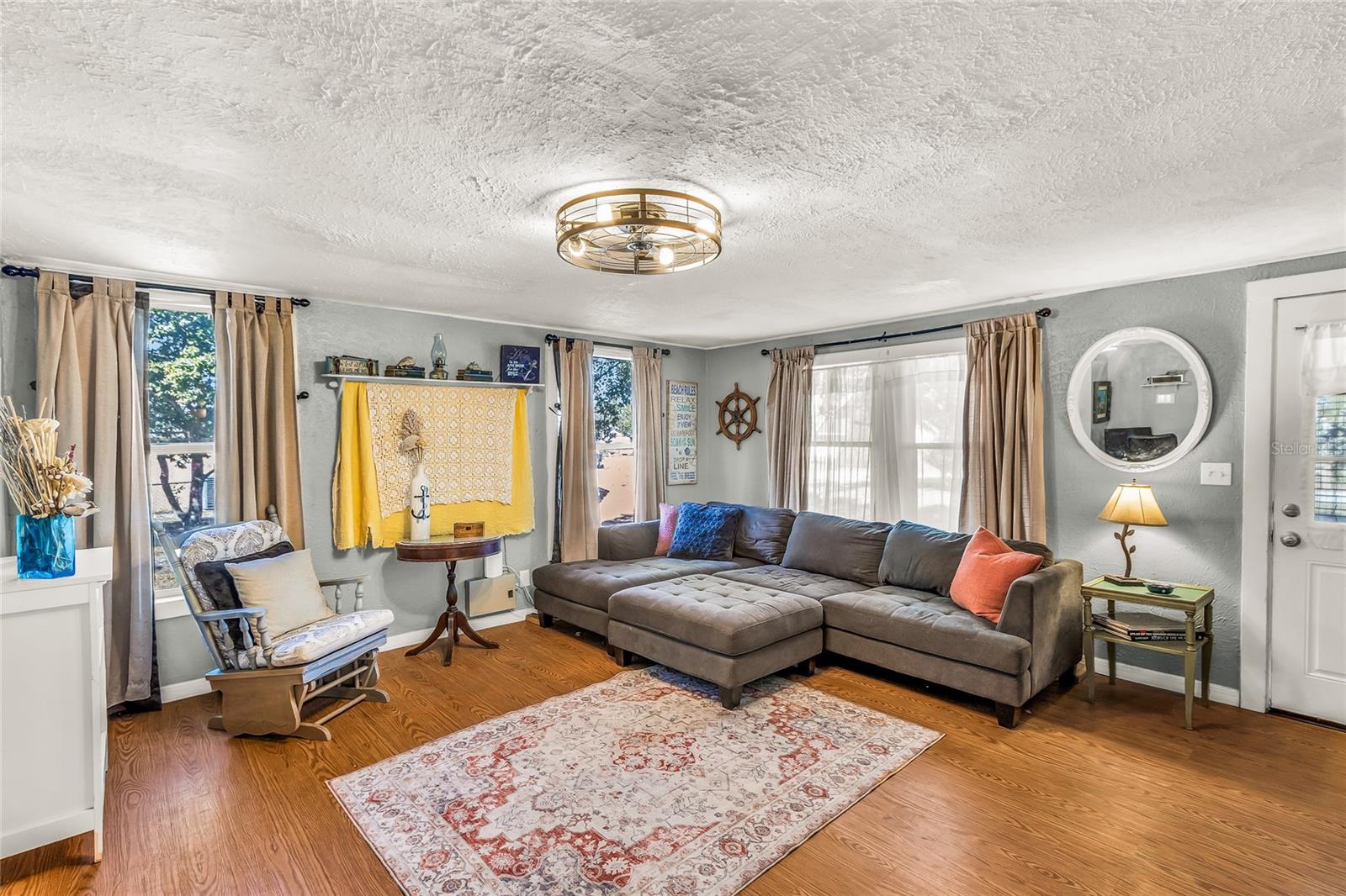 Image 12 of 21 For 11408 Huggins Street