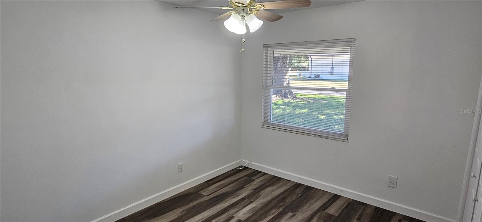 Image 12 of 20 For 38101 10th Avenue