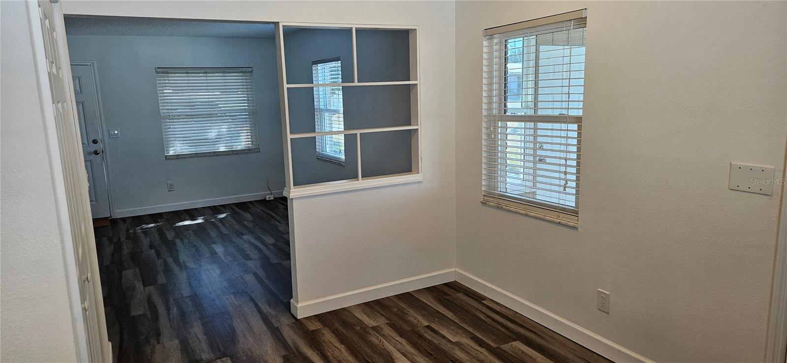 Image 5 of 20 For 38101 10th Avenue