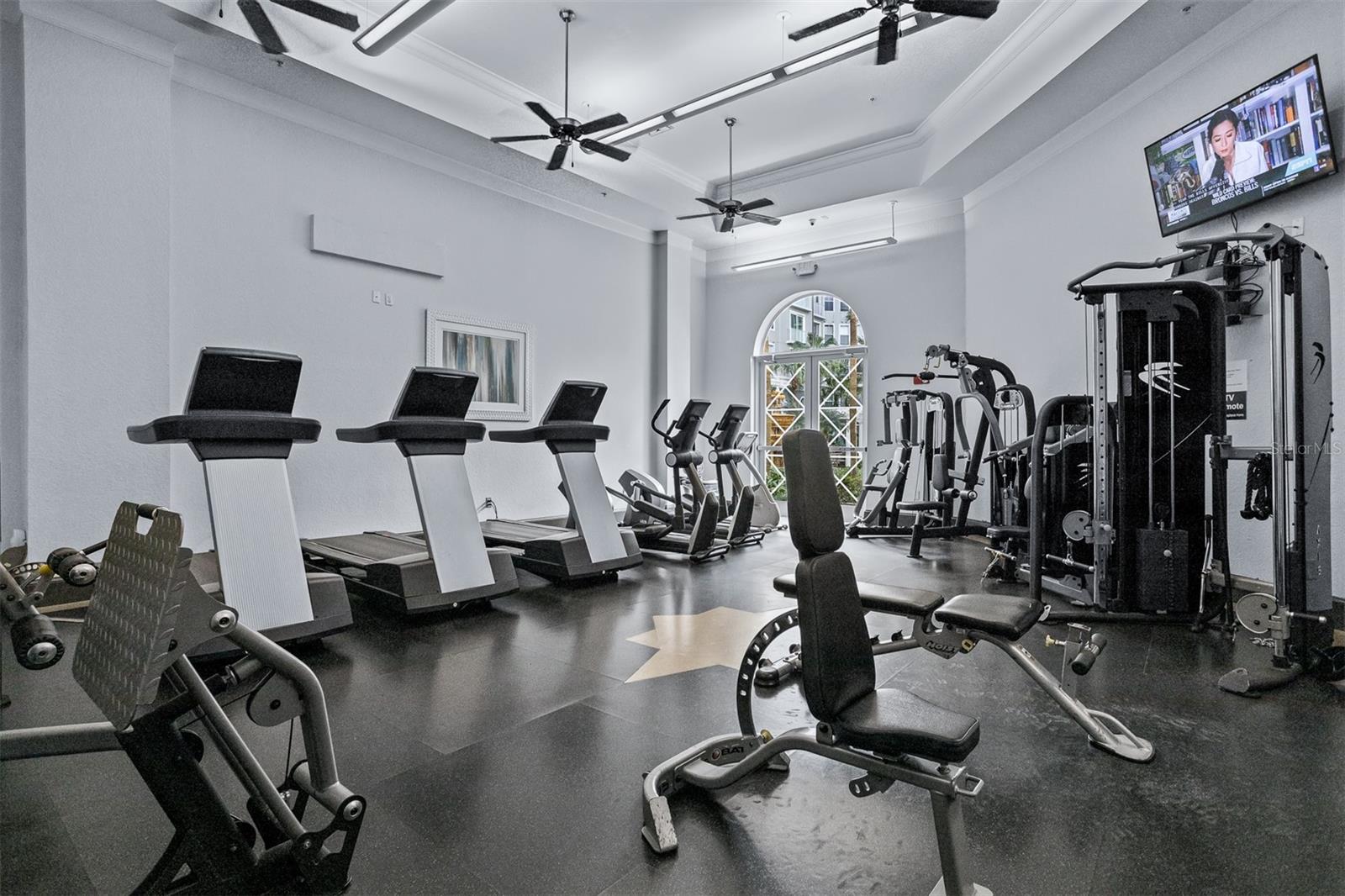 Image 22 of 39 For 700 Harbour Island Boulevard 532