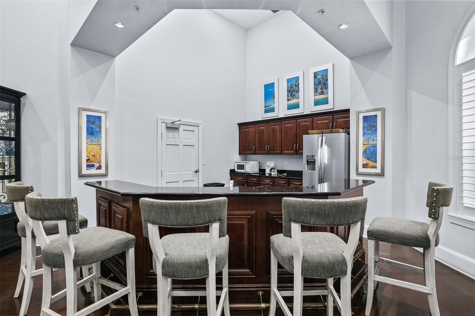 Image 27 of 39 For 700 Harbour Island Boulevard 532