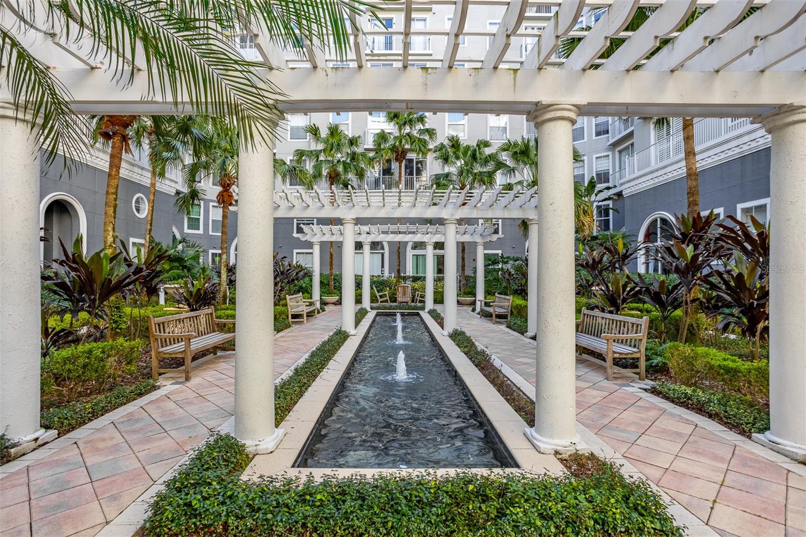 Image 35 of 39 For 700 Harbour Island Boulevard 532