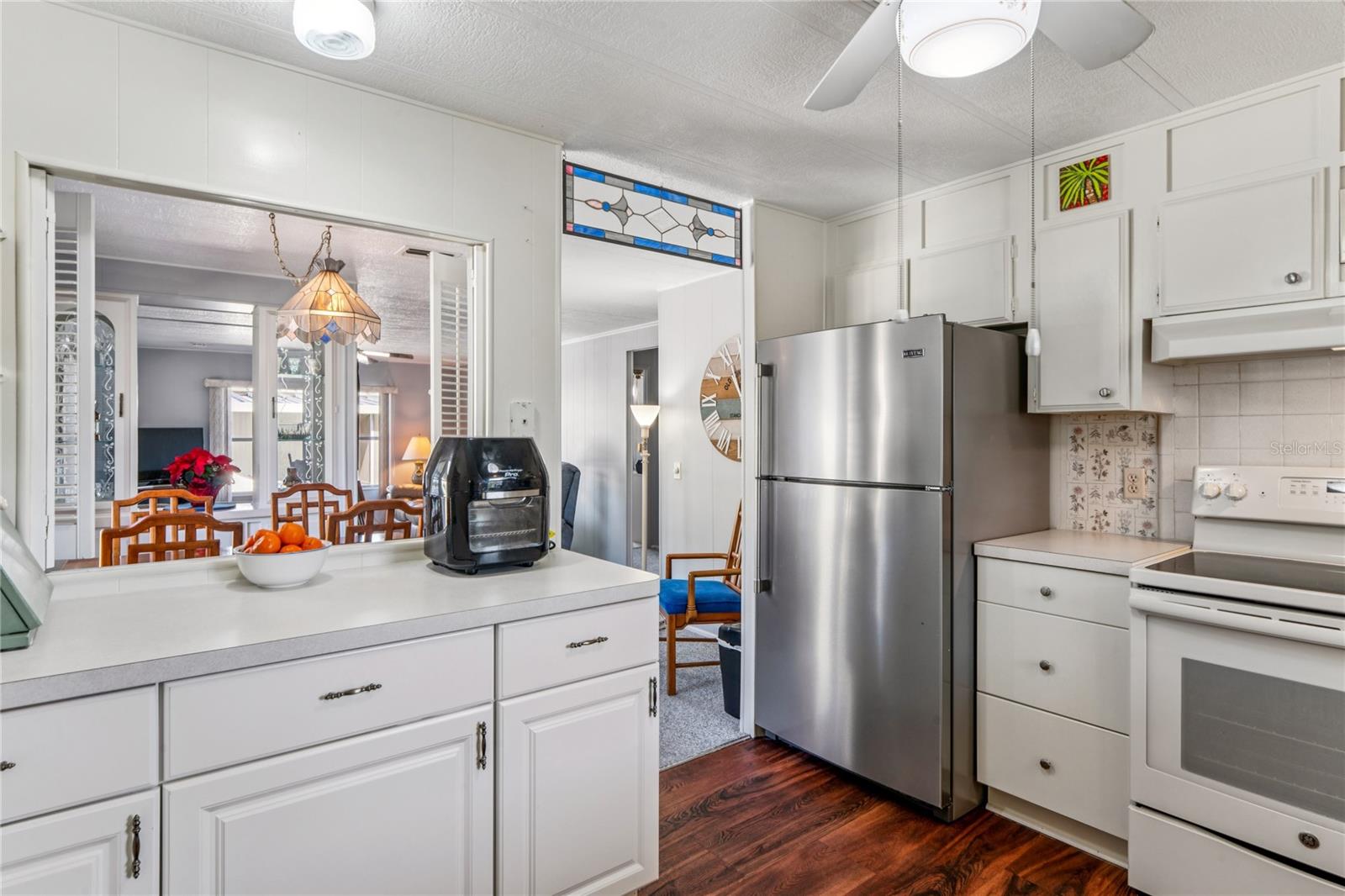 Image 11 of 47 For 7777 46th Avenue N 74