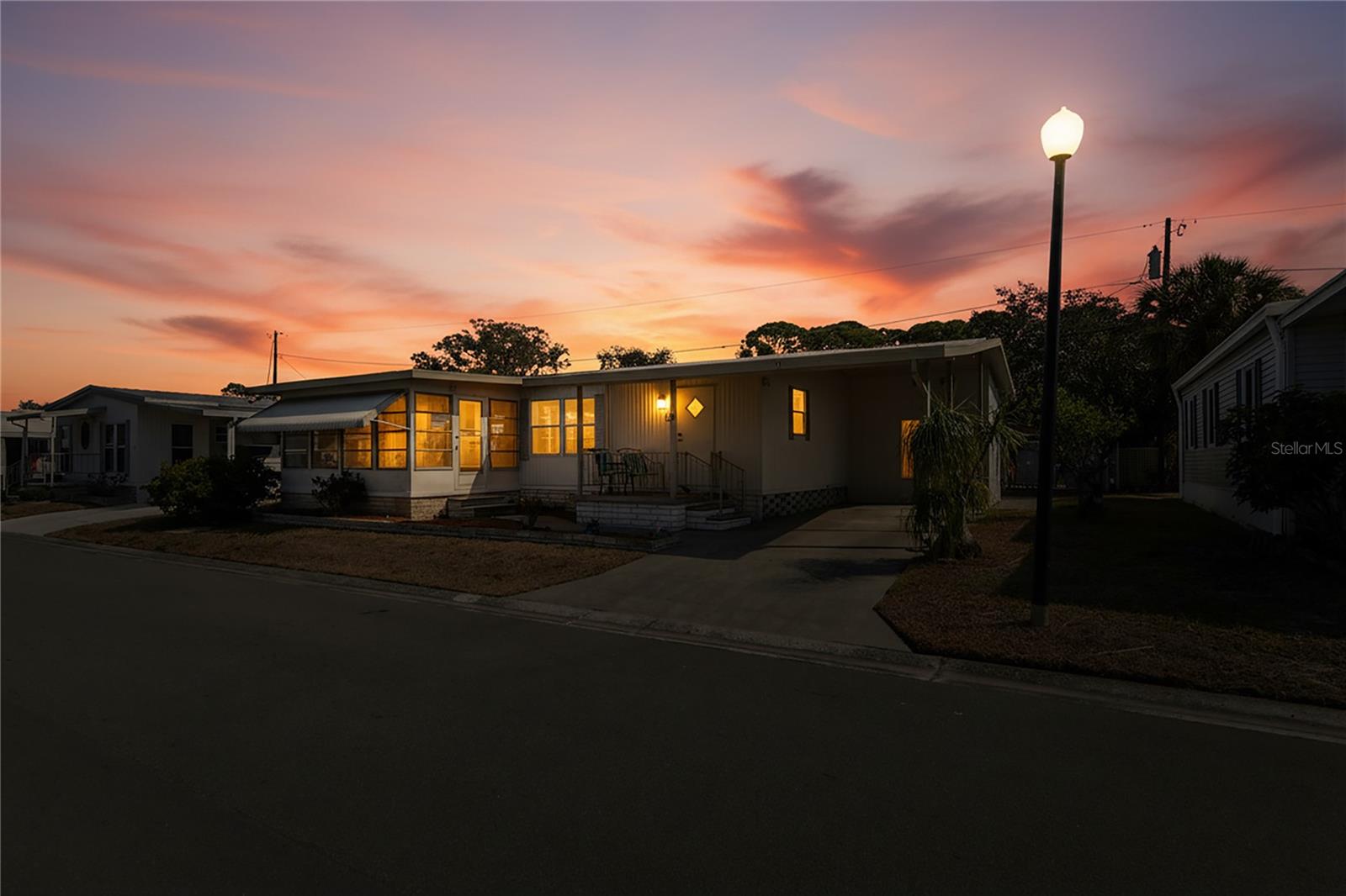 Image 2 of 47 For 7777 46th Avenue N 74