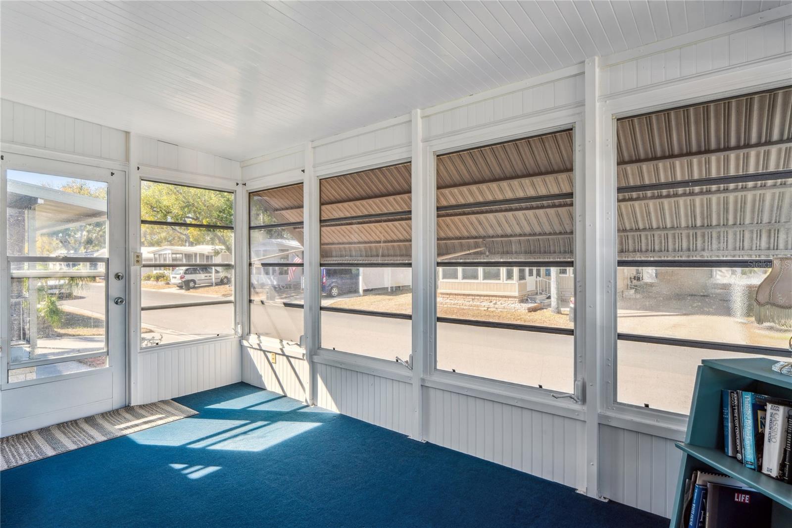 Image 22 of 47 For 7777 46th Avenue N 74