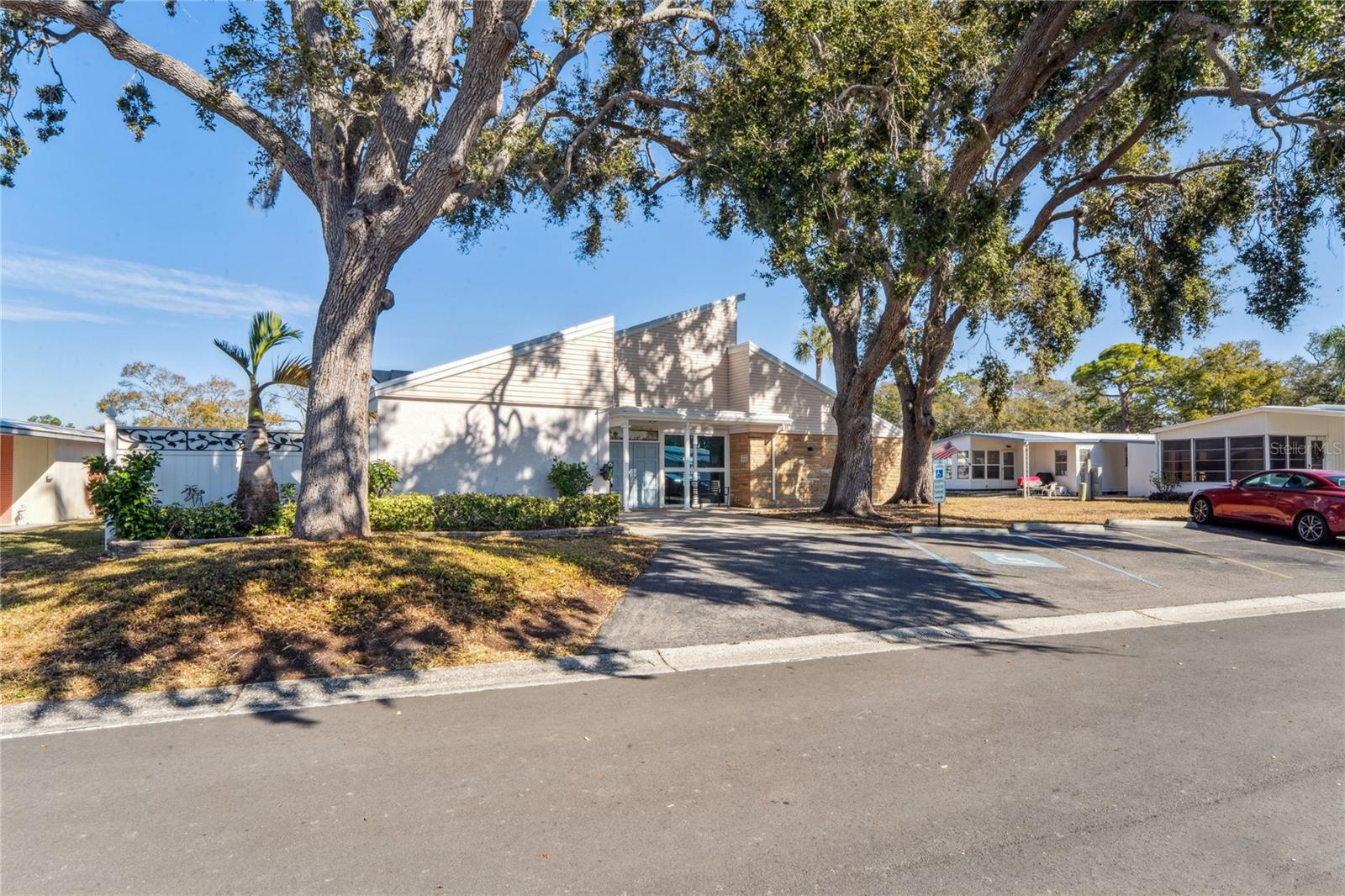 Image 42 of 47 For 7777 46th Avenue N 74