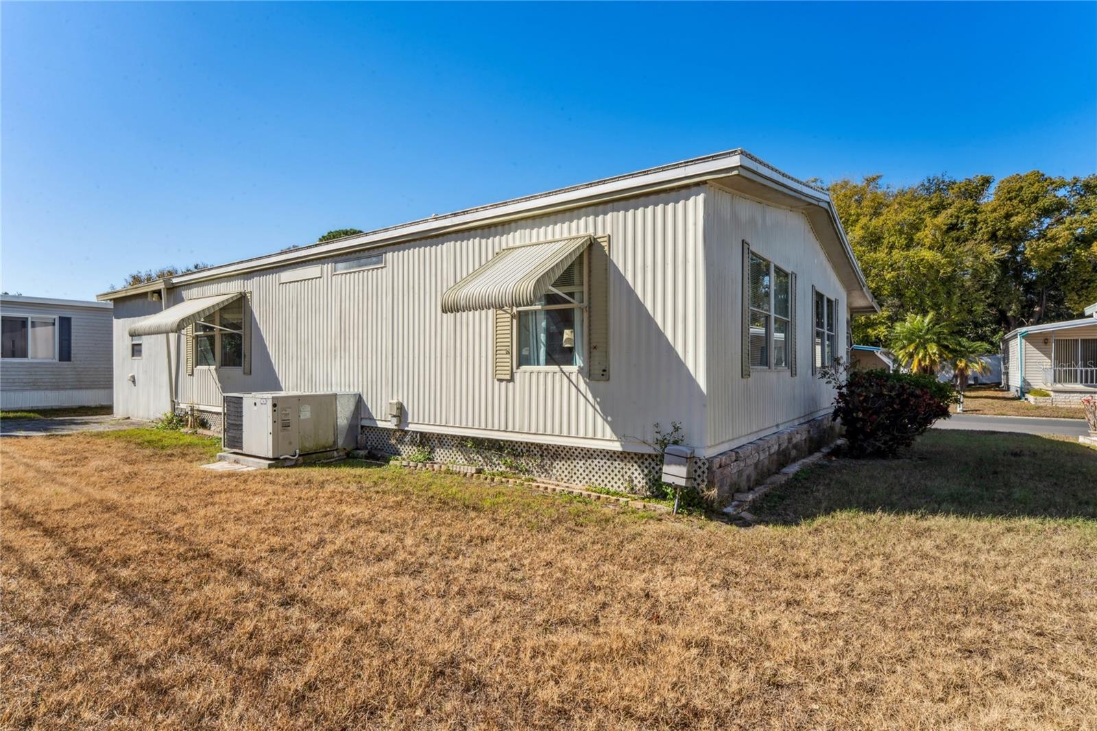 Image 9 of 47 For 7777 46th Avenue N 74