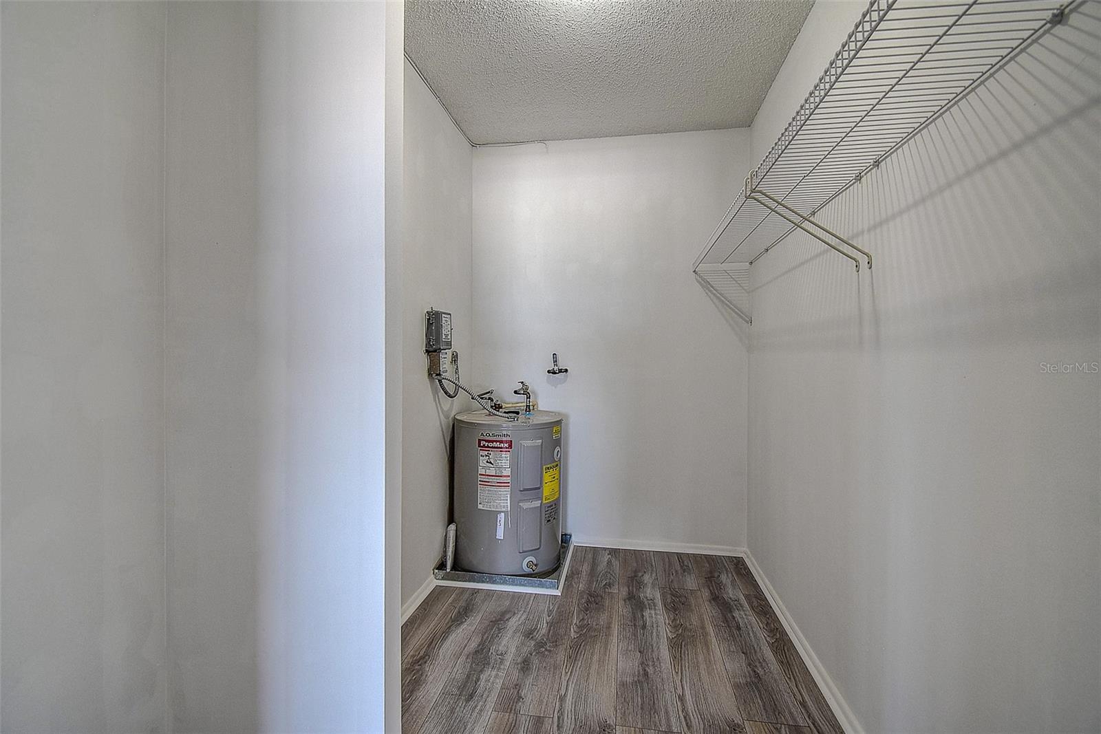 Image 28 of 36 For 100 Bluff View Drive 514a