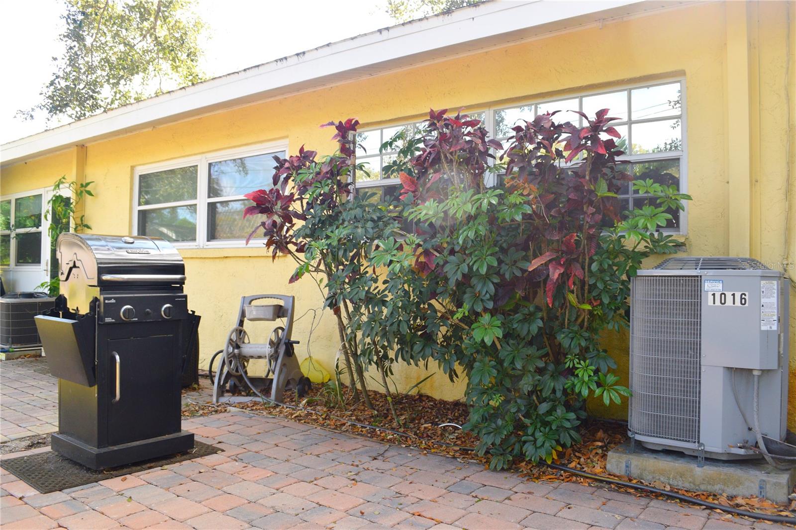 Image 28 of 32 For 1016 De Soto Drive