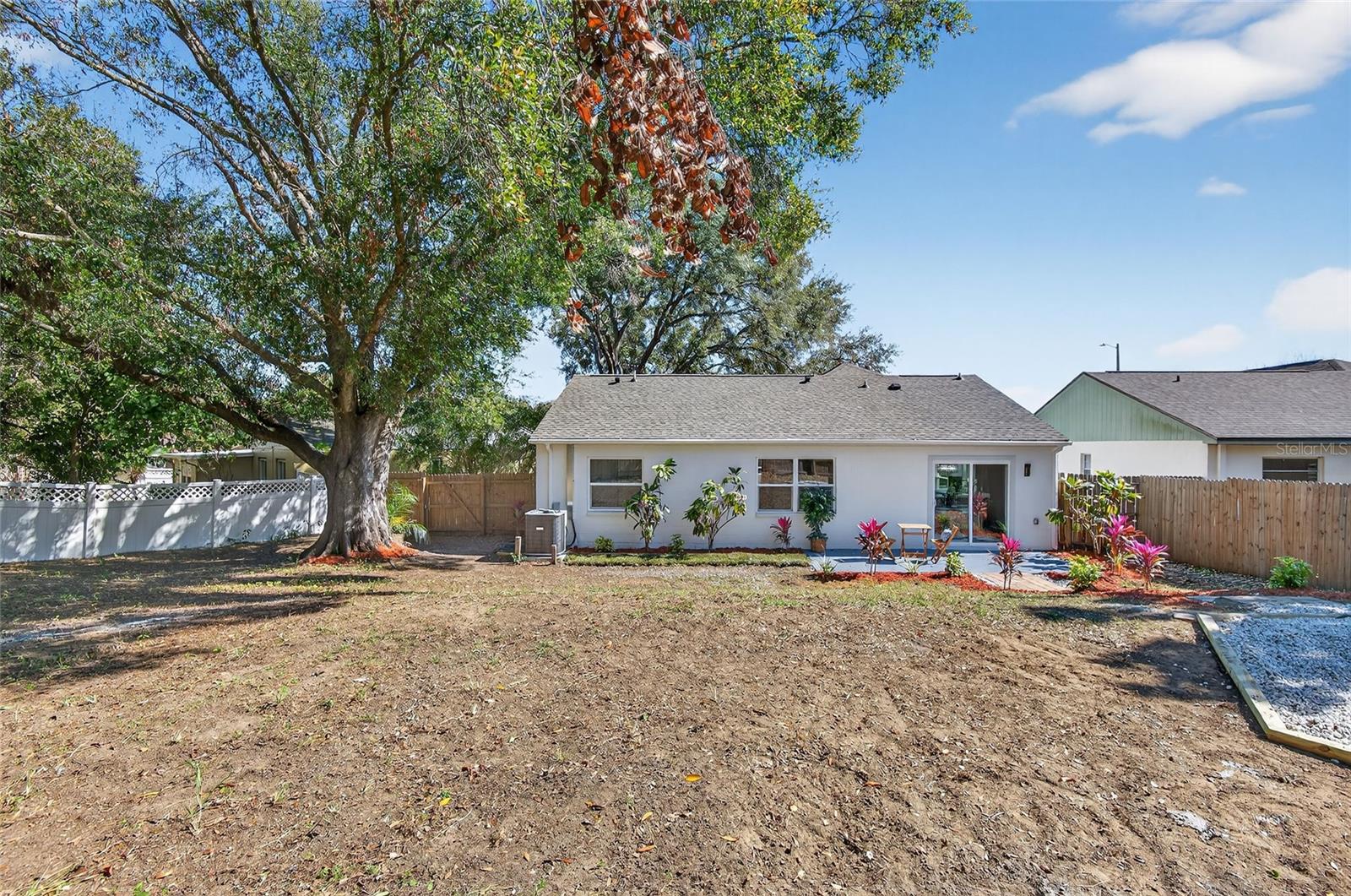 Image 37 of 47 For 228 Regal Park Drive