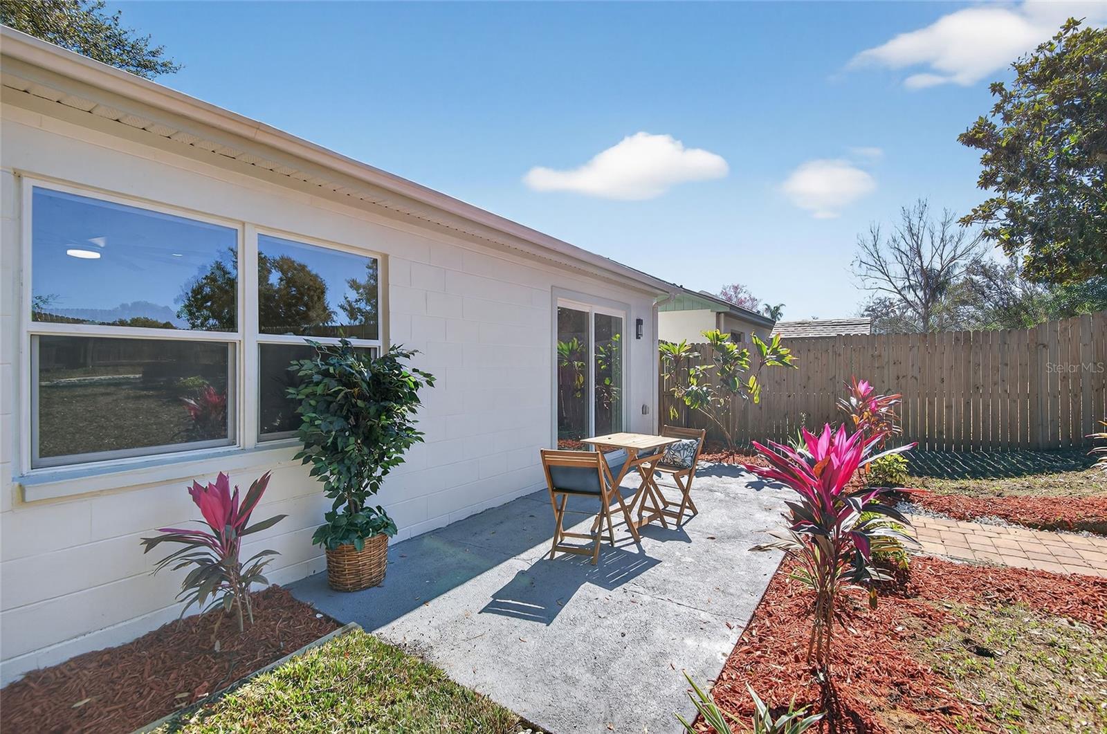 Image 39 of 47 For 228 Regal Park Drive