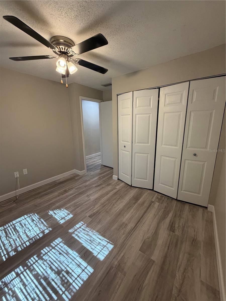 Image 21 of 33 For 799 Fairwood Lane