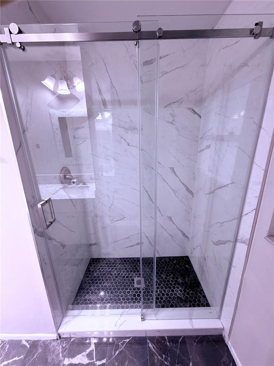 Image 29 of 33 For 799 Fairwood Lane