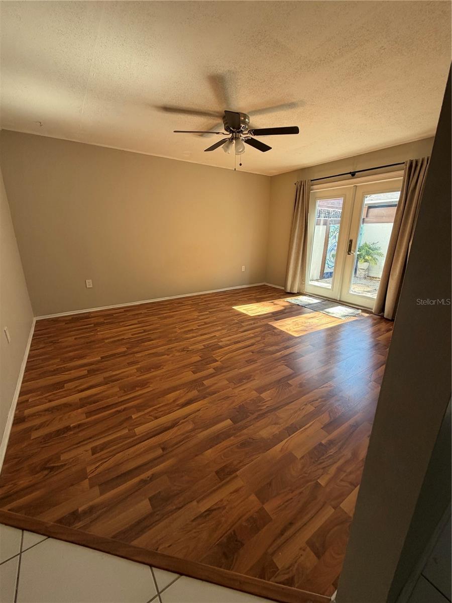 Image 9 of 33 For 799 Fairwood Lane