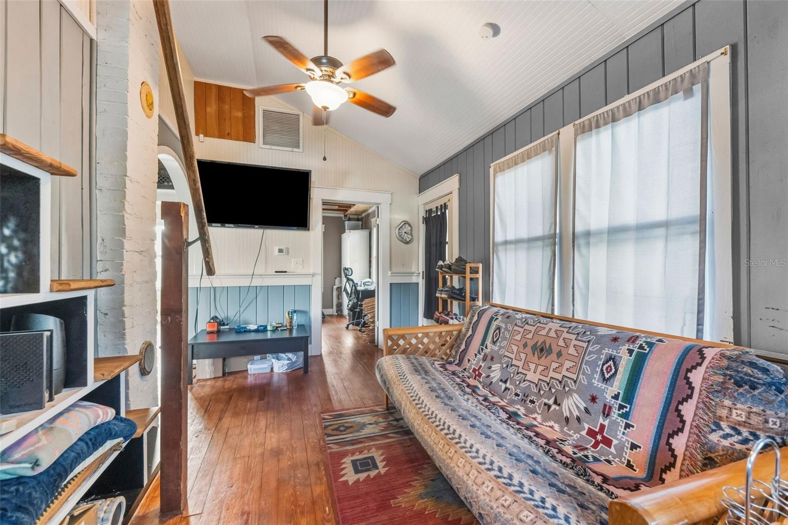 Listing photo id 18 for 5401 21st Avenue S