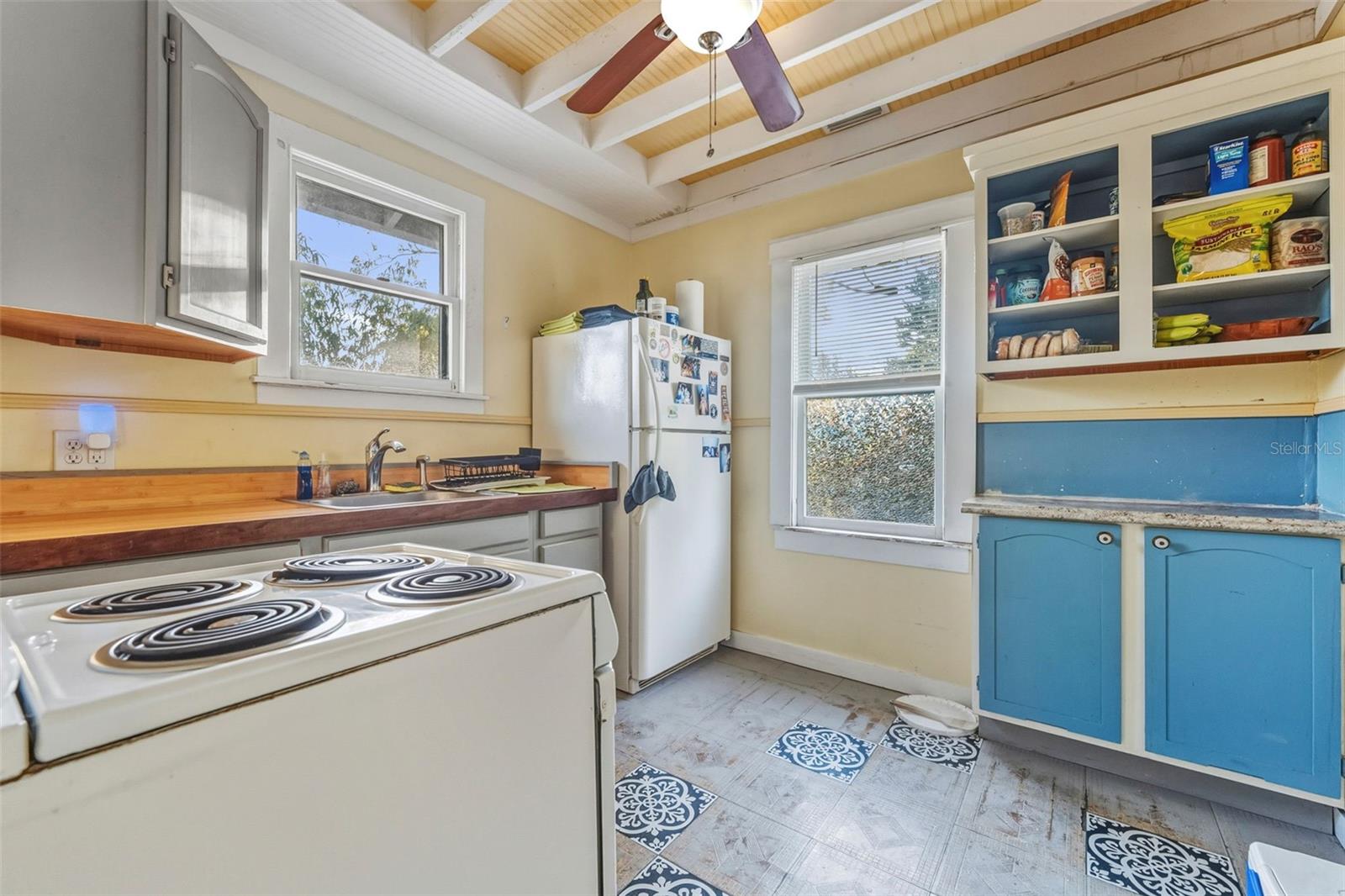 Listing photo id 26 for 5401 21st Avenue S