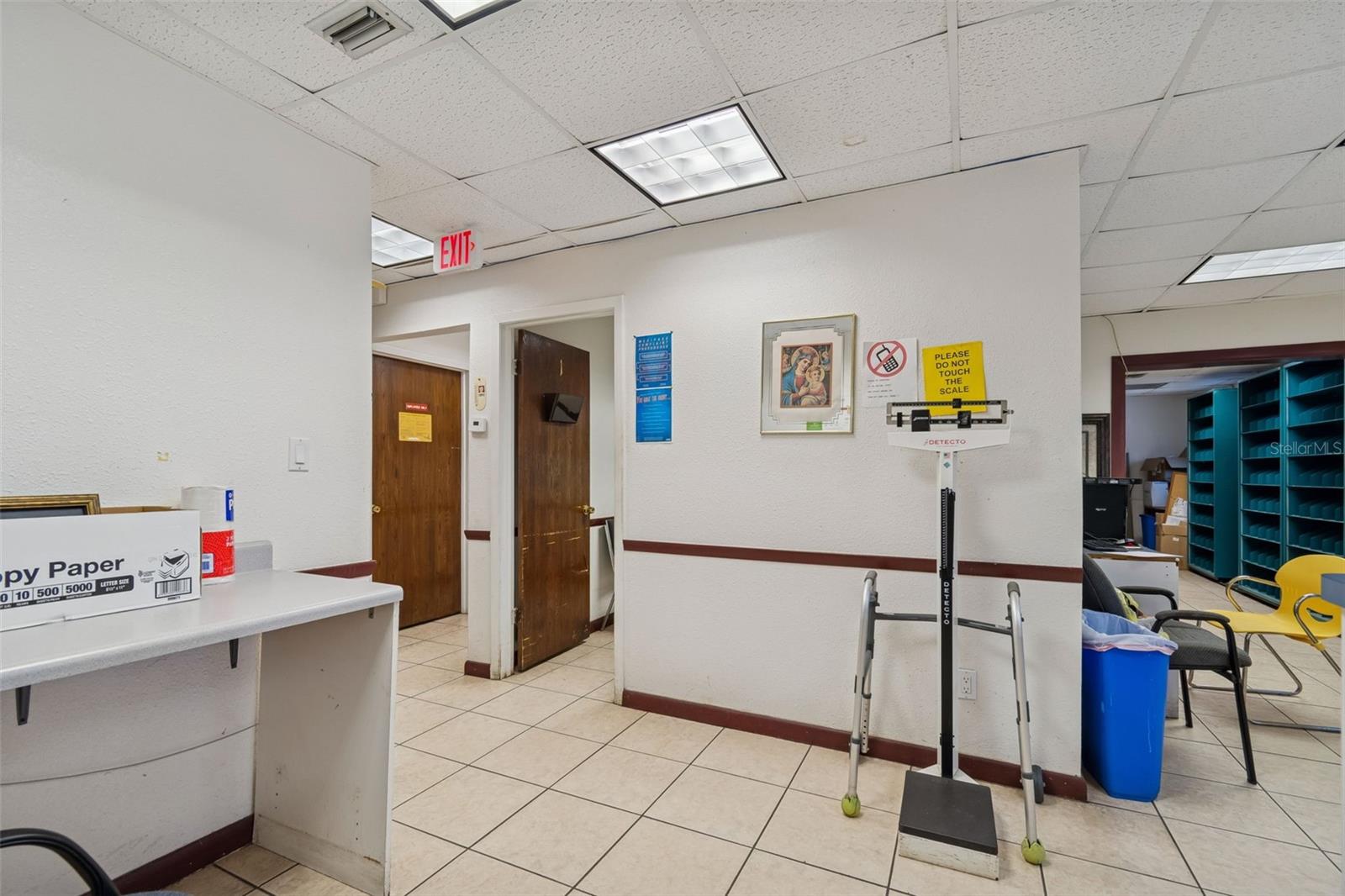 Listing photo id 13 for 1152 62nd Avenue S