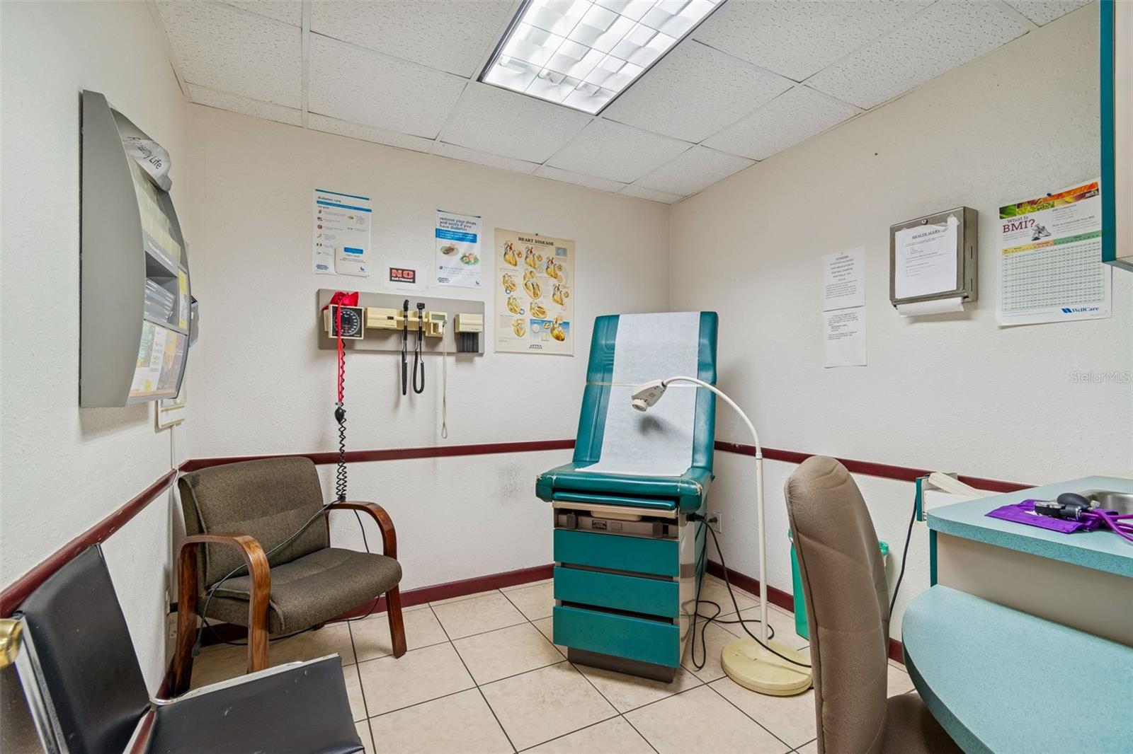 Listing photo id 18 for 1152 62nd Avenue S