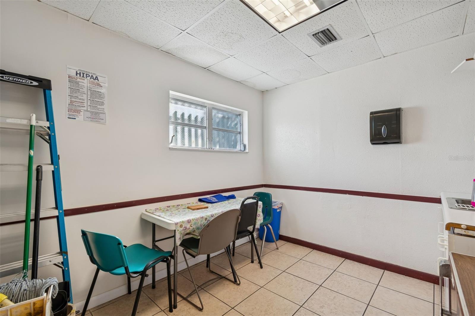 Listing photo id 26 for 1152 62nd Avenue S