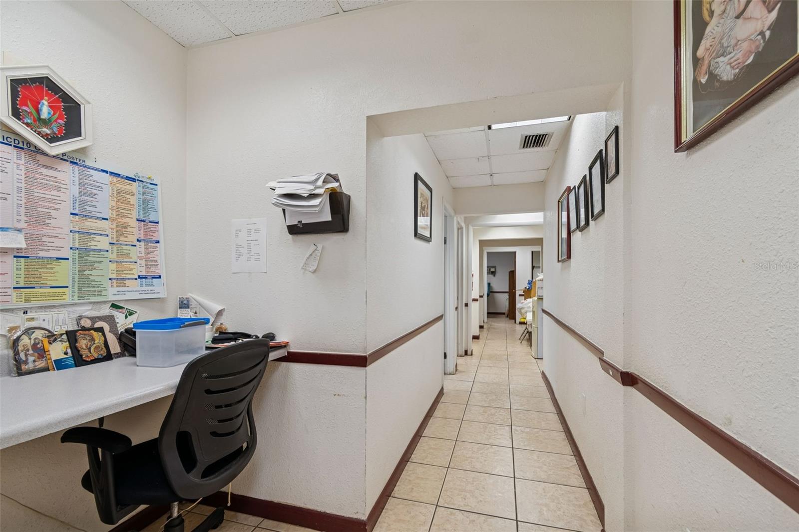 Listing photo id 28 for 1152 62nd Avenue S