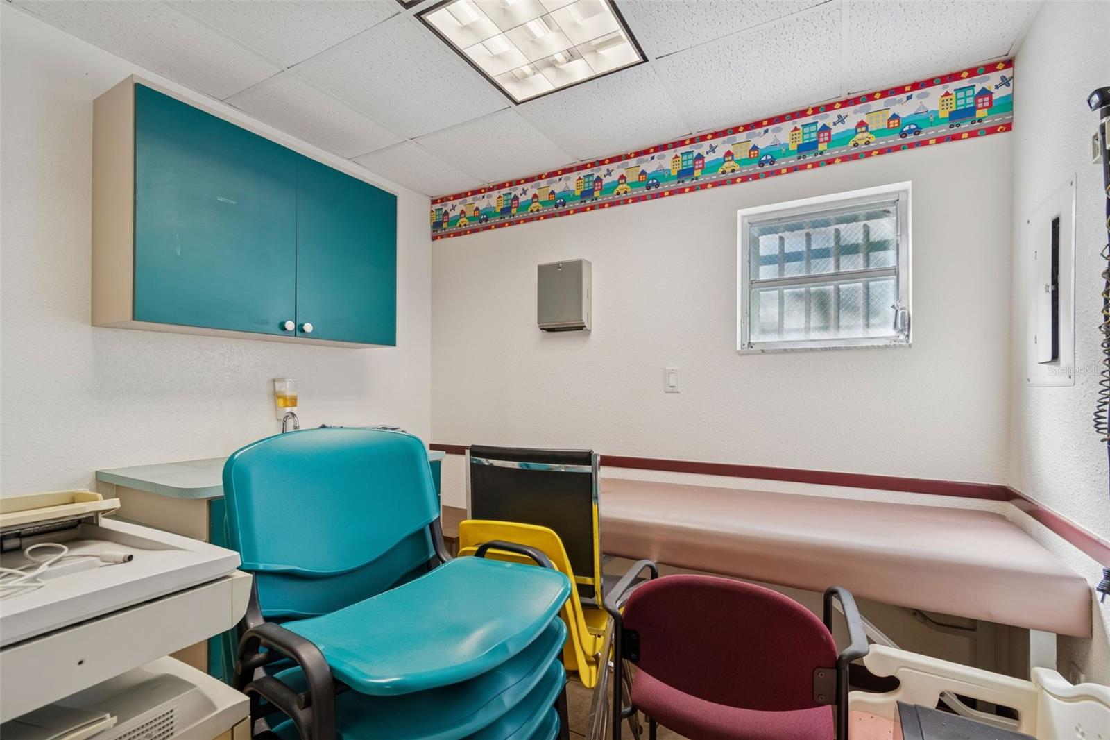 Listing photo id 31 for 1152 62nd Avenue S