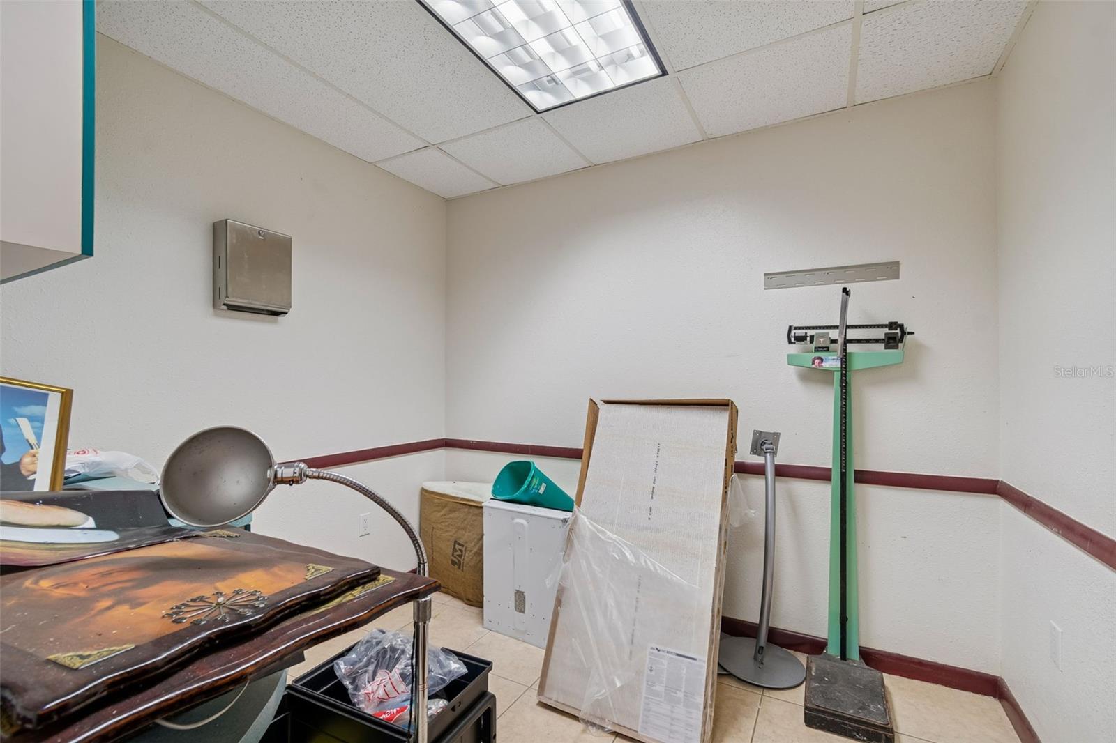 Listing photo id 34 for 1152 62nd Avenue S