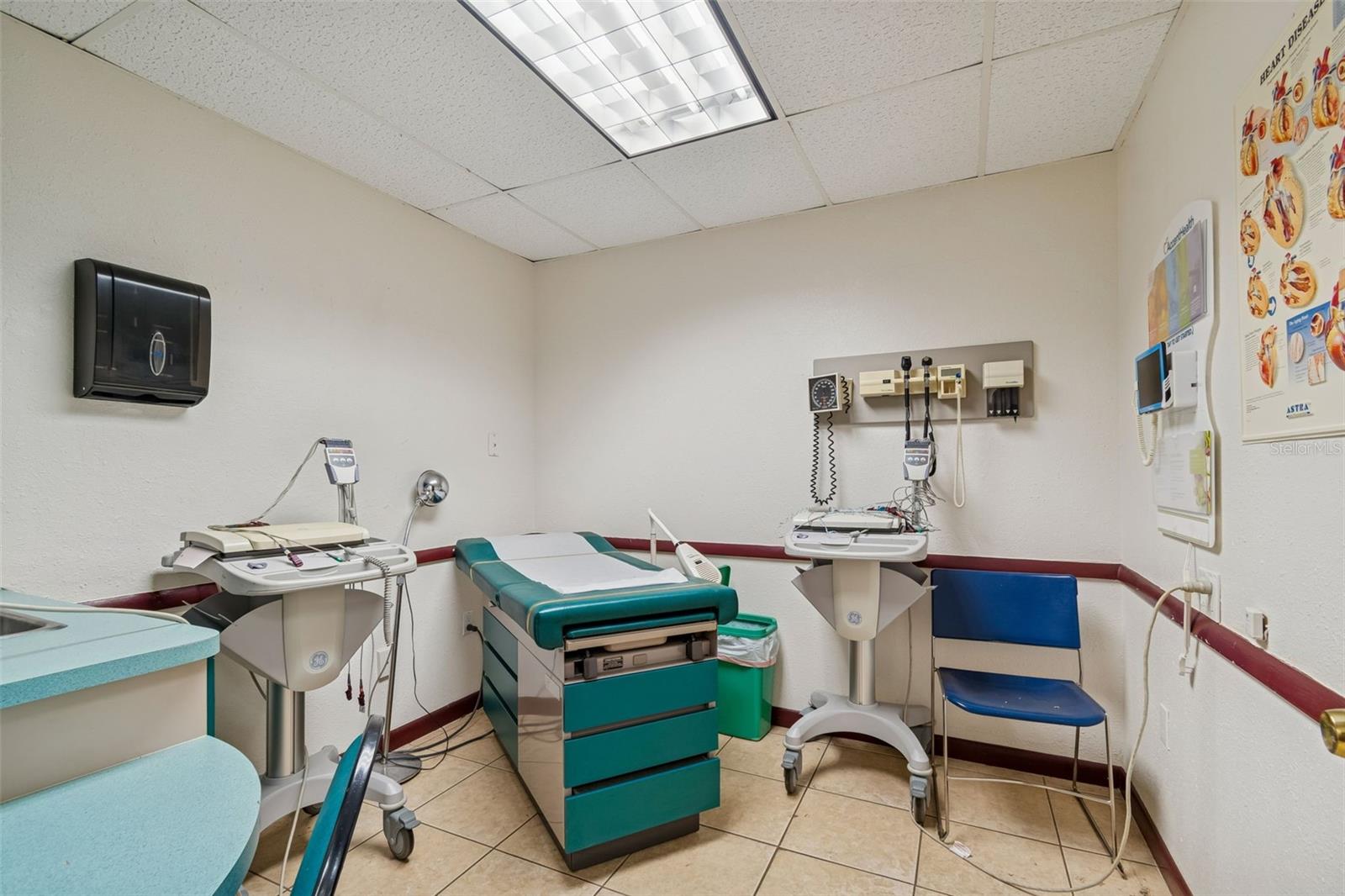 Listing photo id 45 for 1152 62nd Avenue S