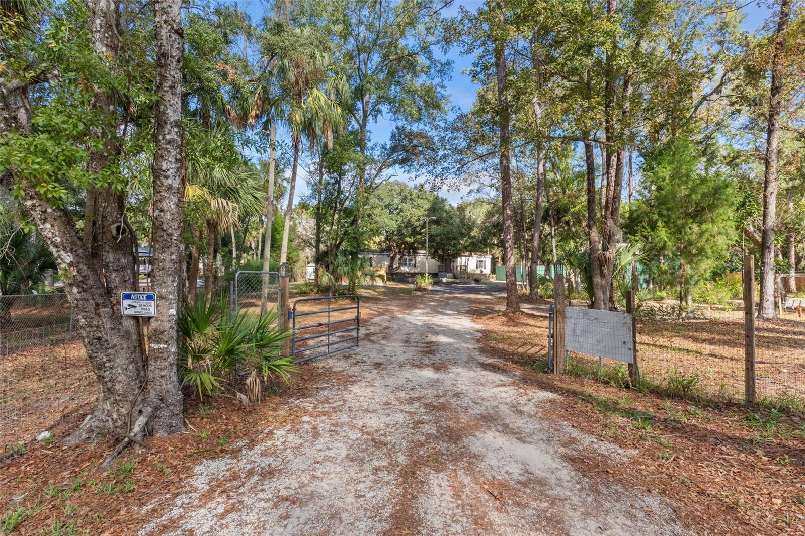 Image 38 of 39 For 193 Gladys Avenue